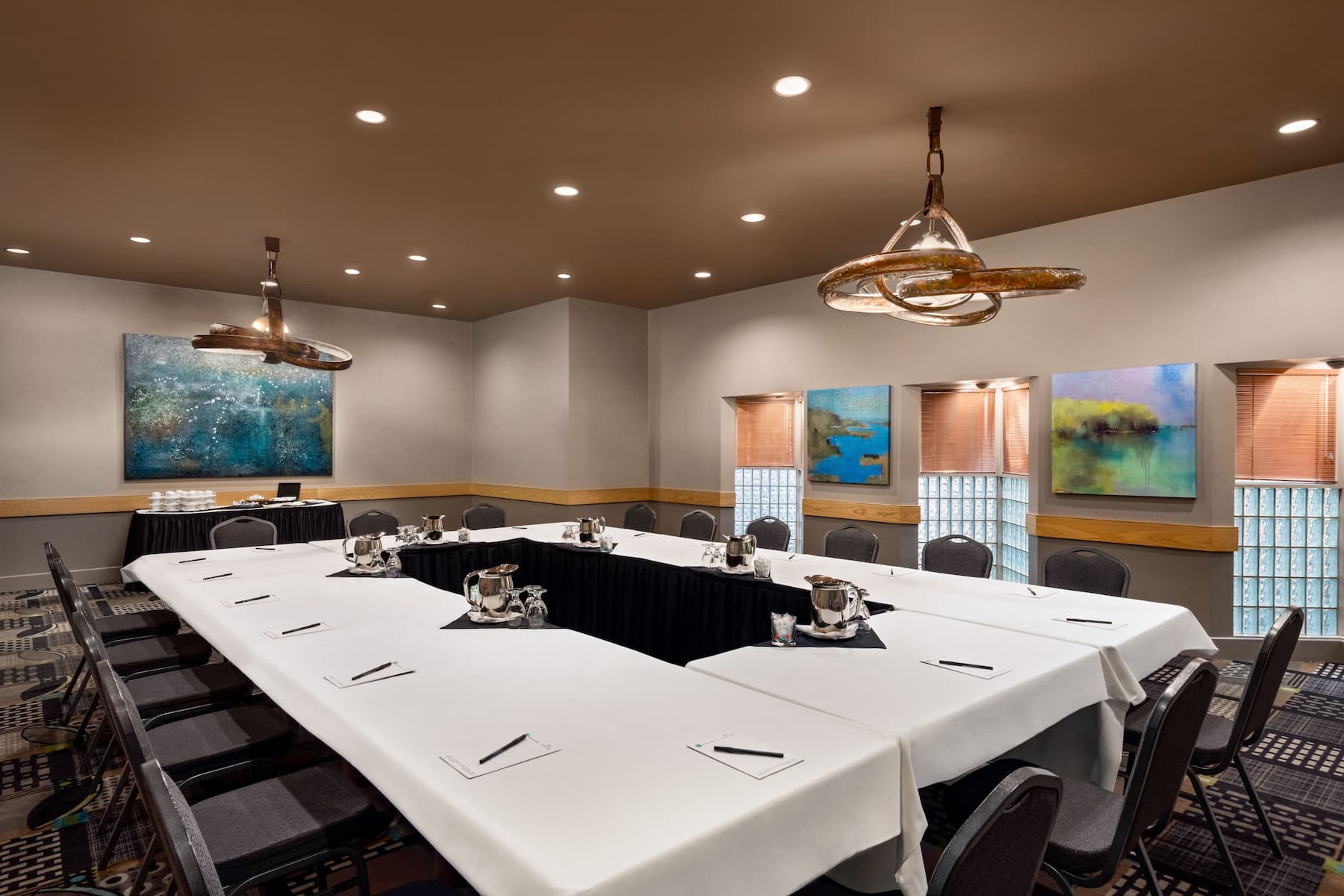 Royal Hotel West Edmonton, Trademark Collection by Wyndham Edmonton, AB Hotels Royal Hotel West Edmonton, Trademark Collection by Wyndham Edmonton, AB Hotels