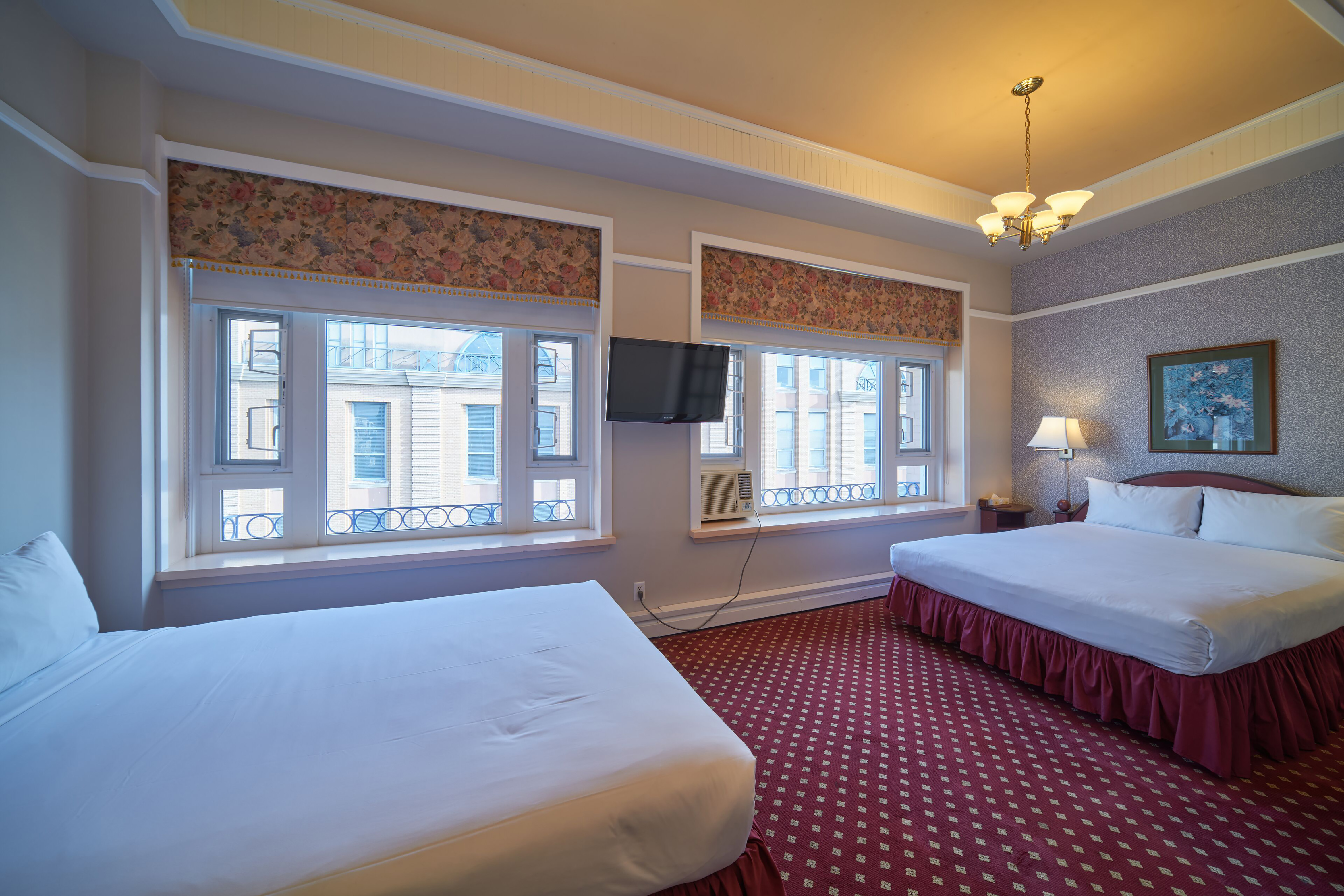 Guest room at the Bedford Regency Hotel, Trademark Collection by Wyndham in Victoria, British Columbia