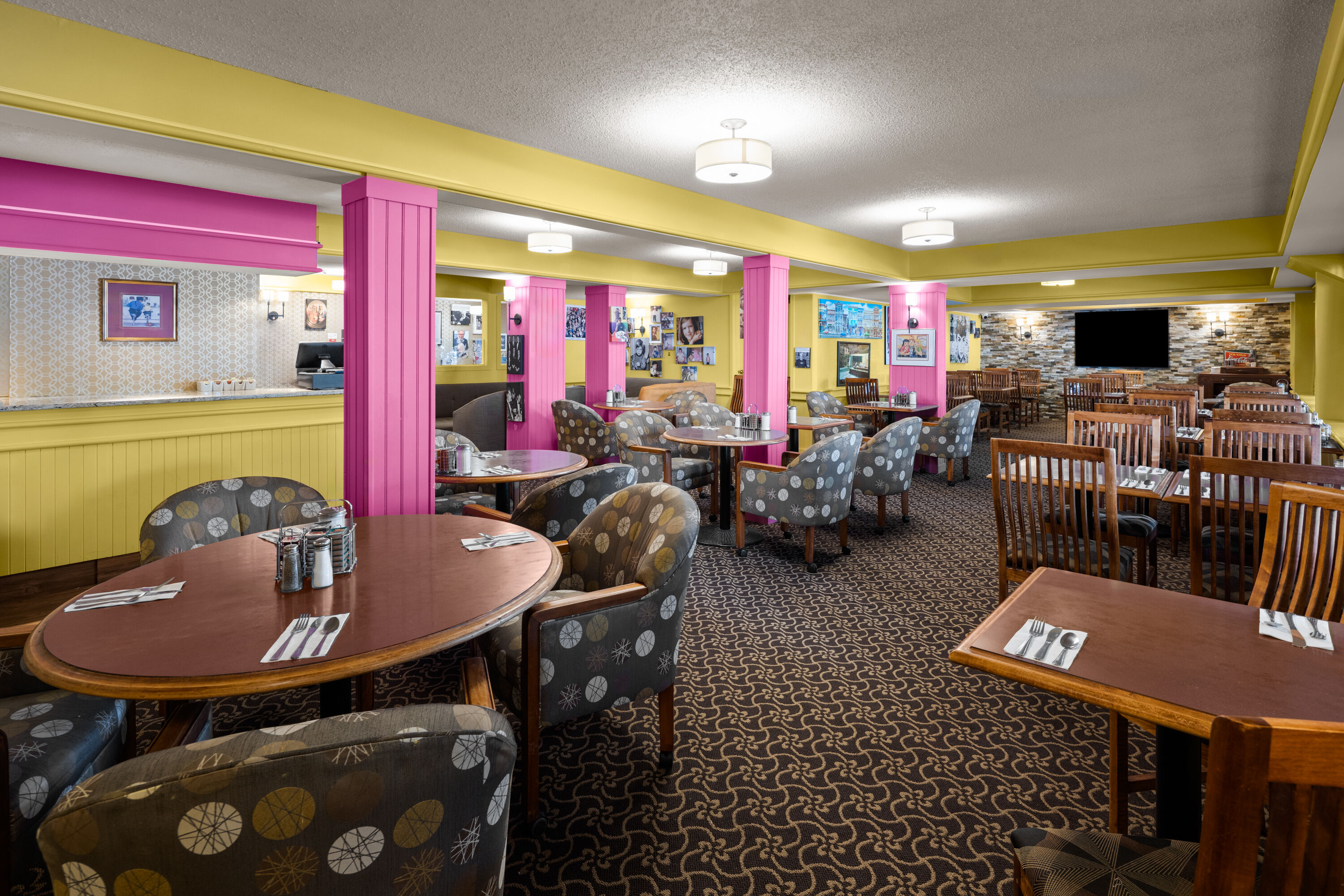 Free breakfast at Royal Scot Hotel & Suites, Trademark Collection by Wyndham in Victoria, British Columbia