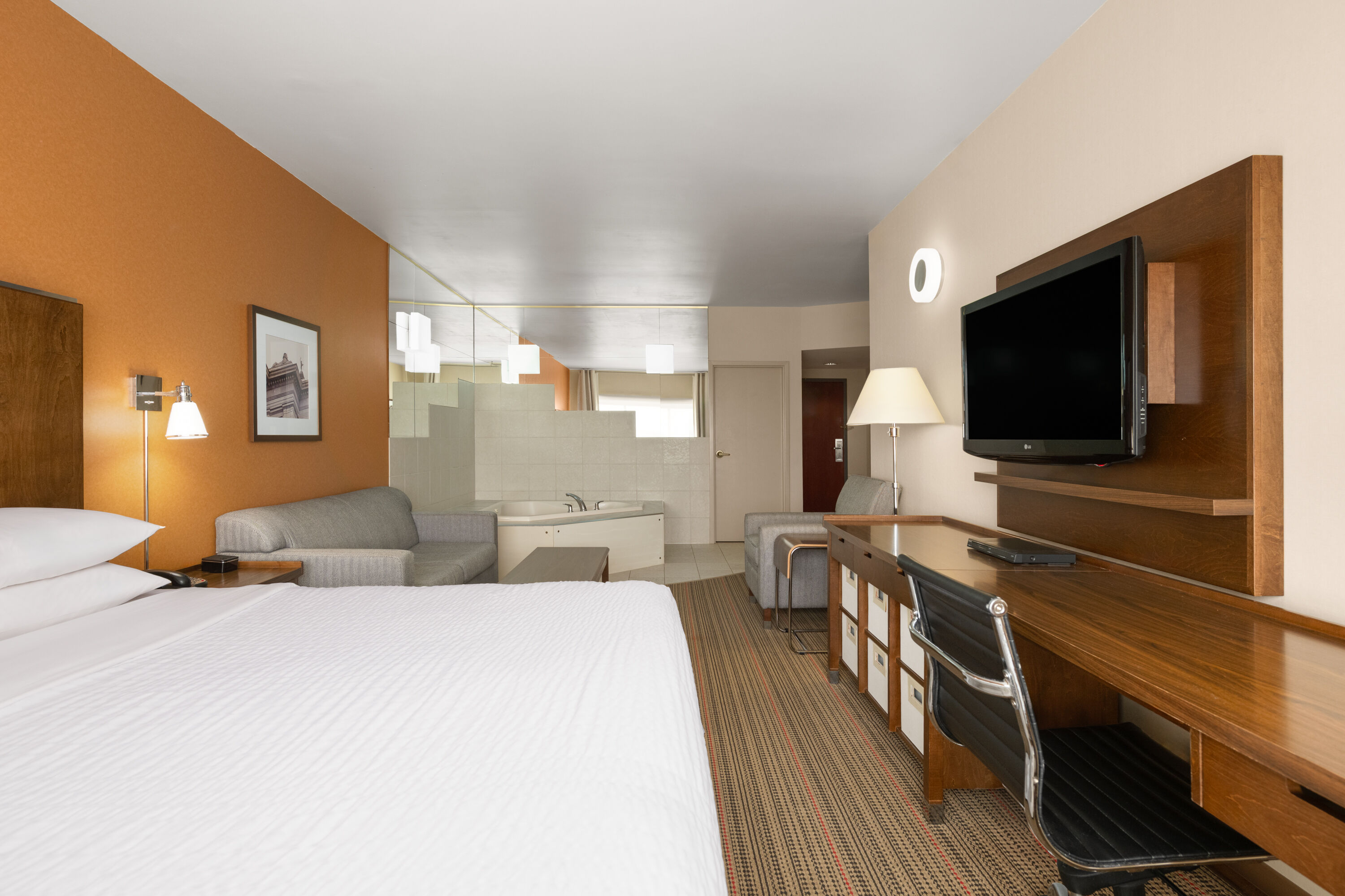 Lakeview Signature, Trademark Collection by Wyndham suite in Winnipeg, Manitoba