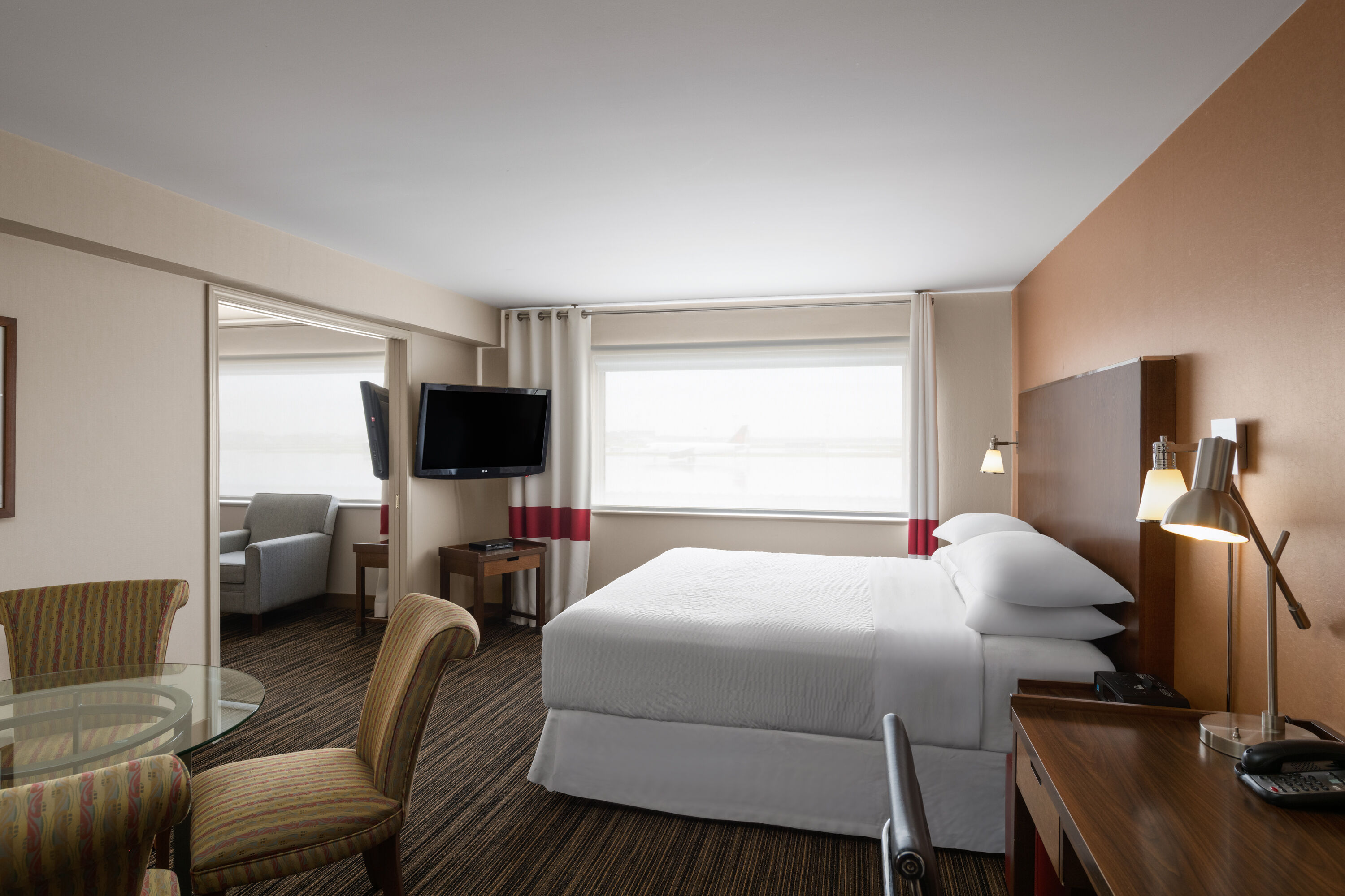 Lakeview Signature, Trademark Collection by Wyndham suite in Winnipeg, Manitoba