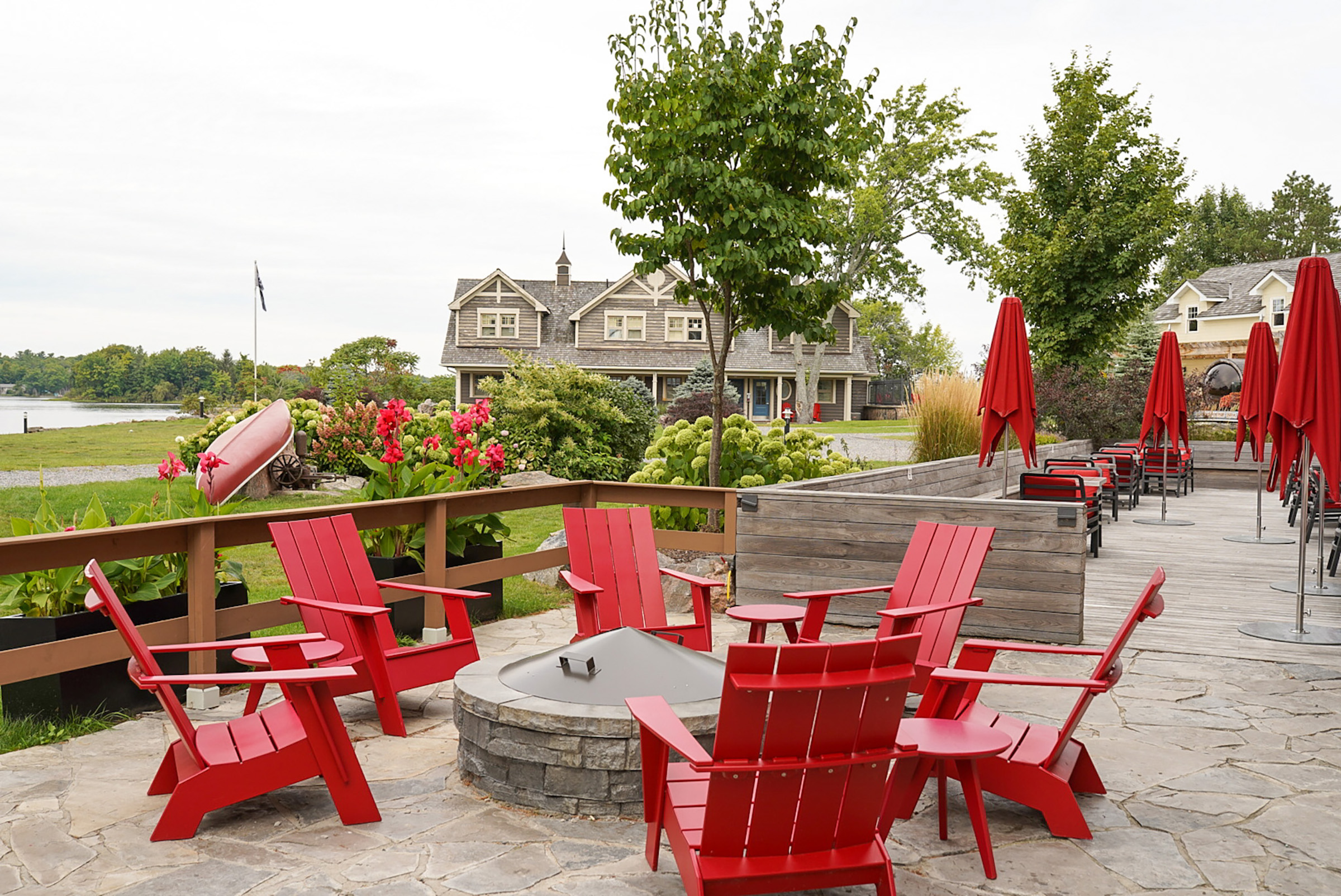 Exterior of Rawley Resort, Spa & Marina, Trademark Collection by Wyndham hotel in Port Severn, Ontario