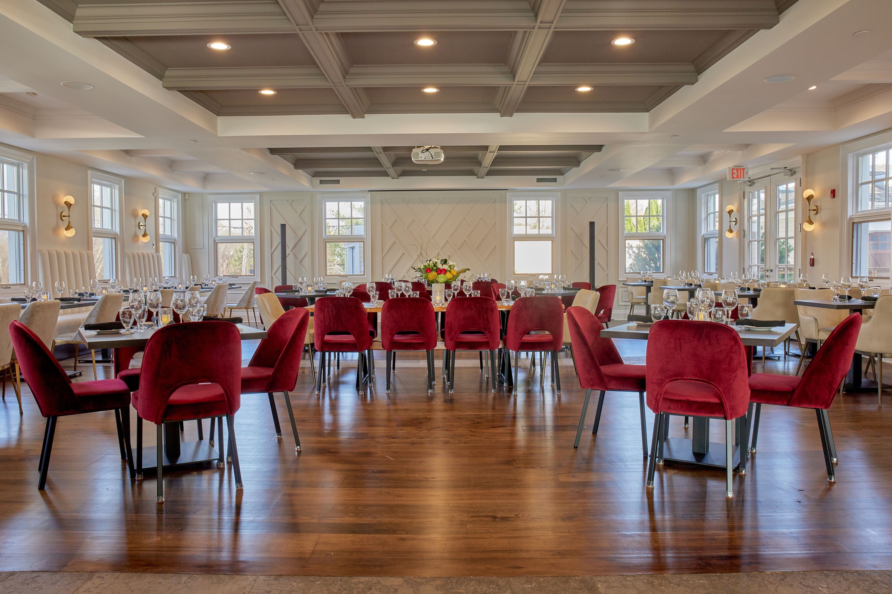 Rawley Resort, Spa & Marina, Trademark Collection by Wyndham indoor banquet in Port Severn, Ontario