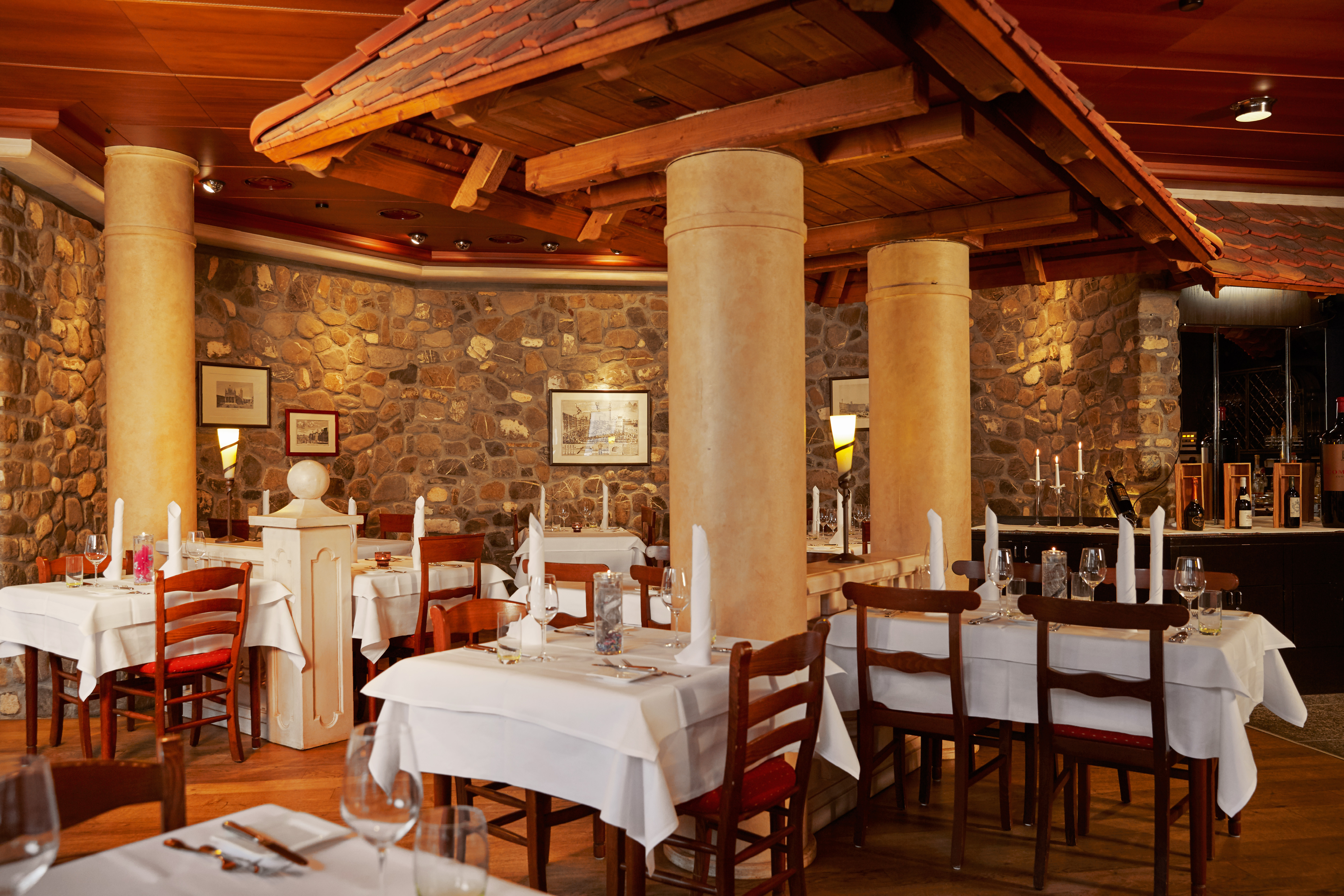 H+ Hotel & SPA Engelberg restaurant in Engelberg, Other than US/Canada