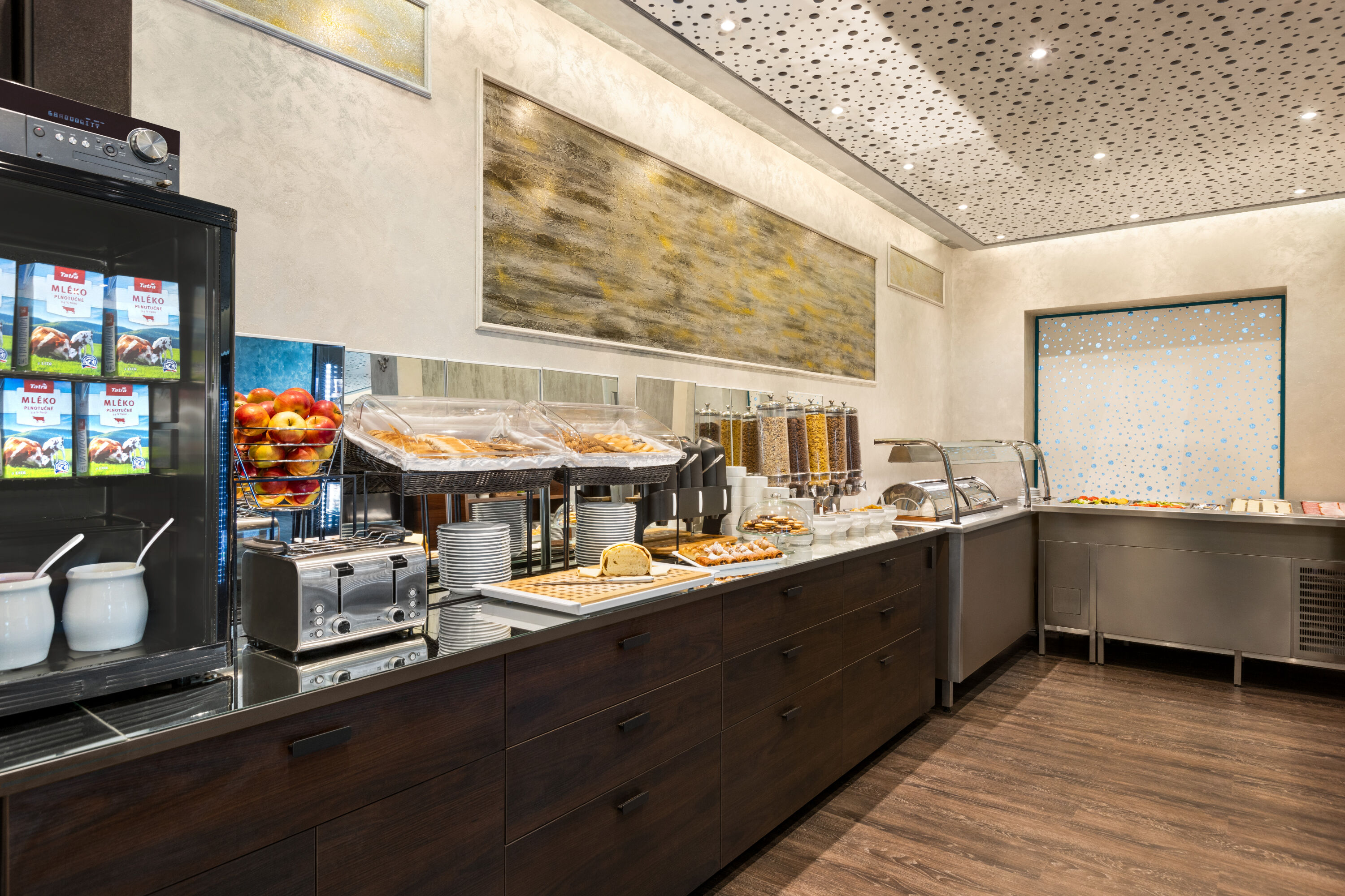 Amedia Express Prag, Trademark Collection by Wyndham restaurant in Prague, Other than US/Canada