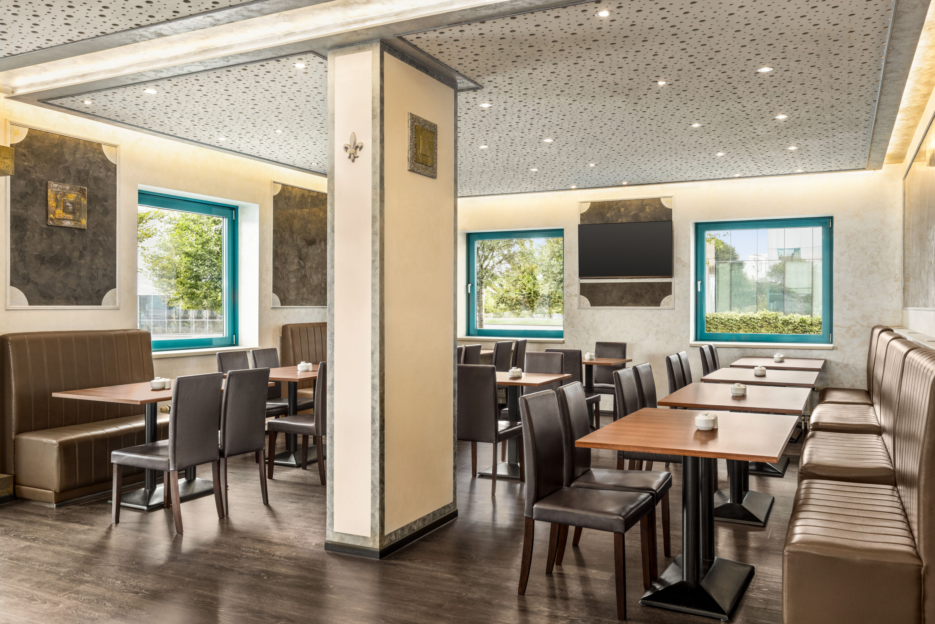 Amedia Express Prag, Trademark Collection by Wyndham restaurant in Prague, Other than US/Canada