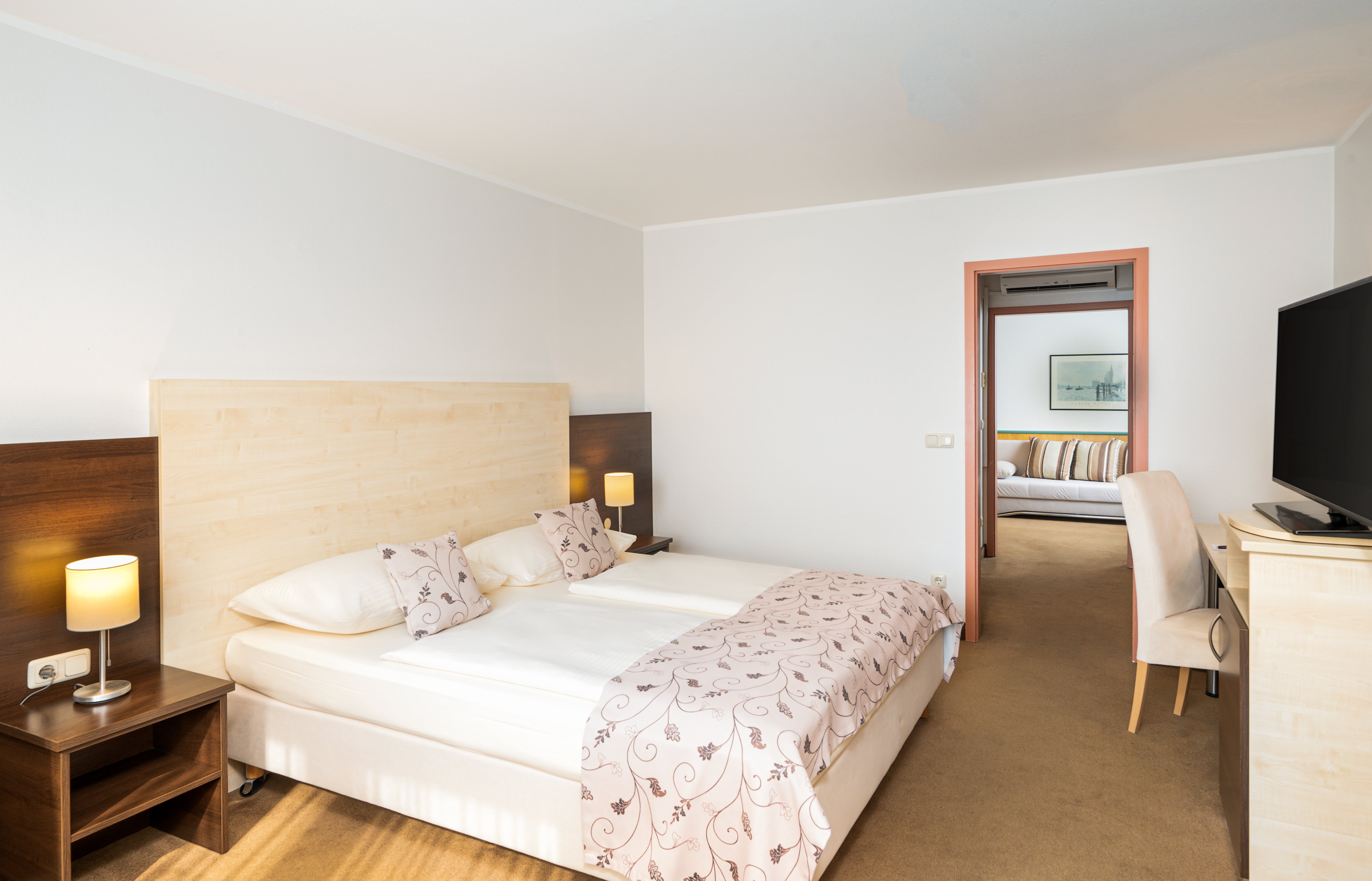 QU Hotel, Trademark Collection by Wyndham suite in Augsburg, Other than US/Canada