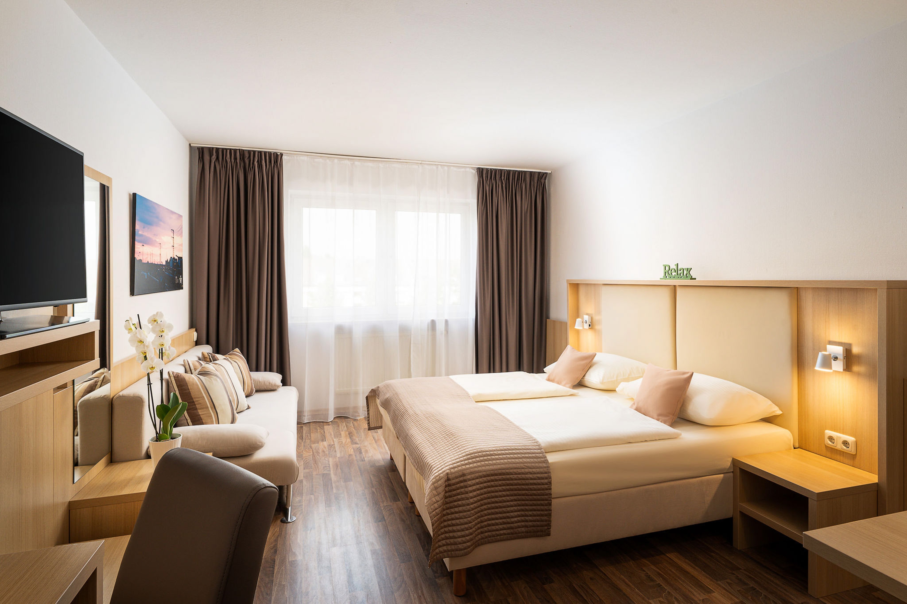 Guest room at the QU Hotel, Trademark Collection by Wyndham in Augsburg, Other than US/Canada