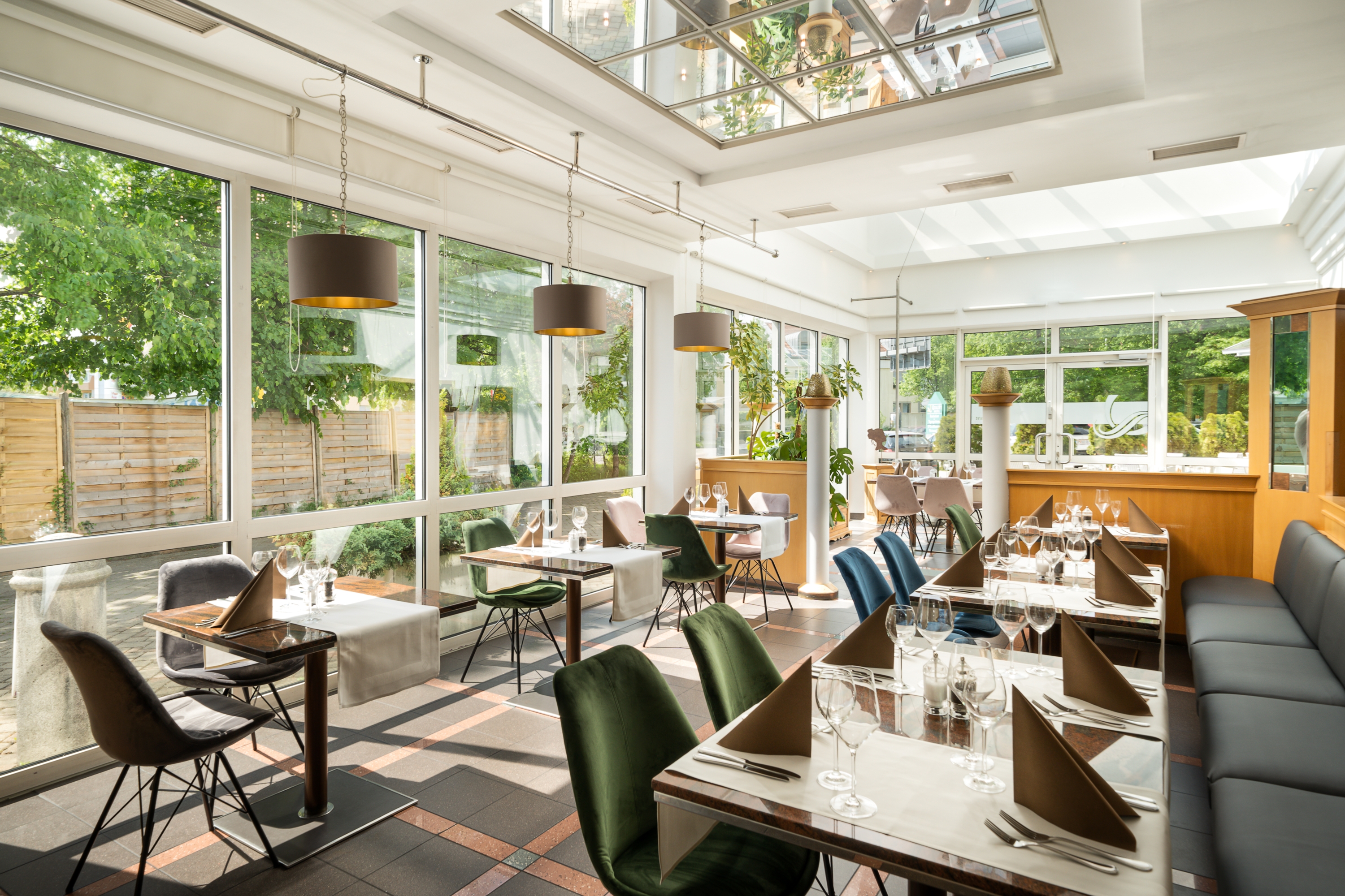 QU Hotel, Trademark Collection by Wyndham restaurant in Augsburg, Other than US/Canada