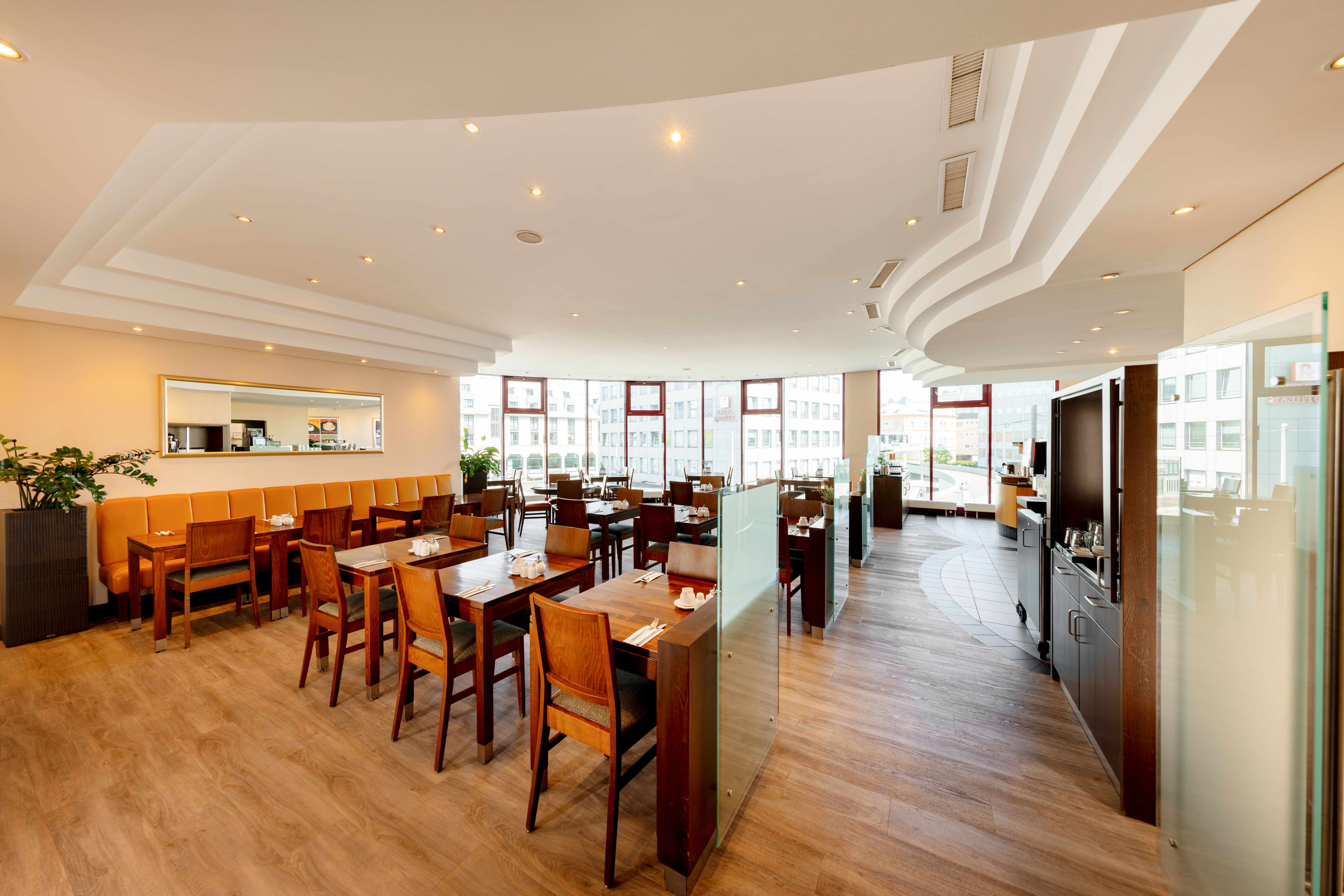 Rugs Hotel Augsburg, Trademark Collection by Wyndham restaurant in Augsburg, Other than US/Canada