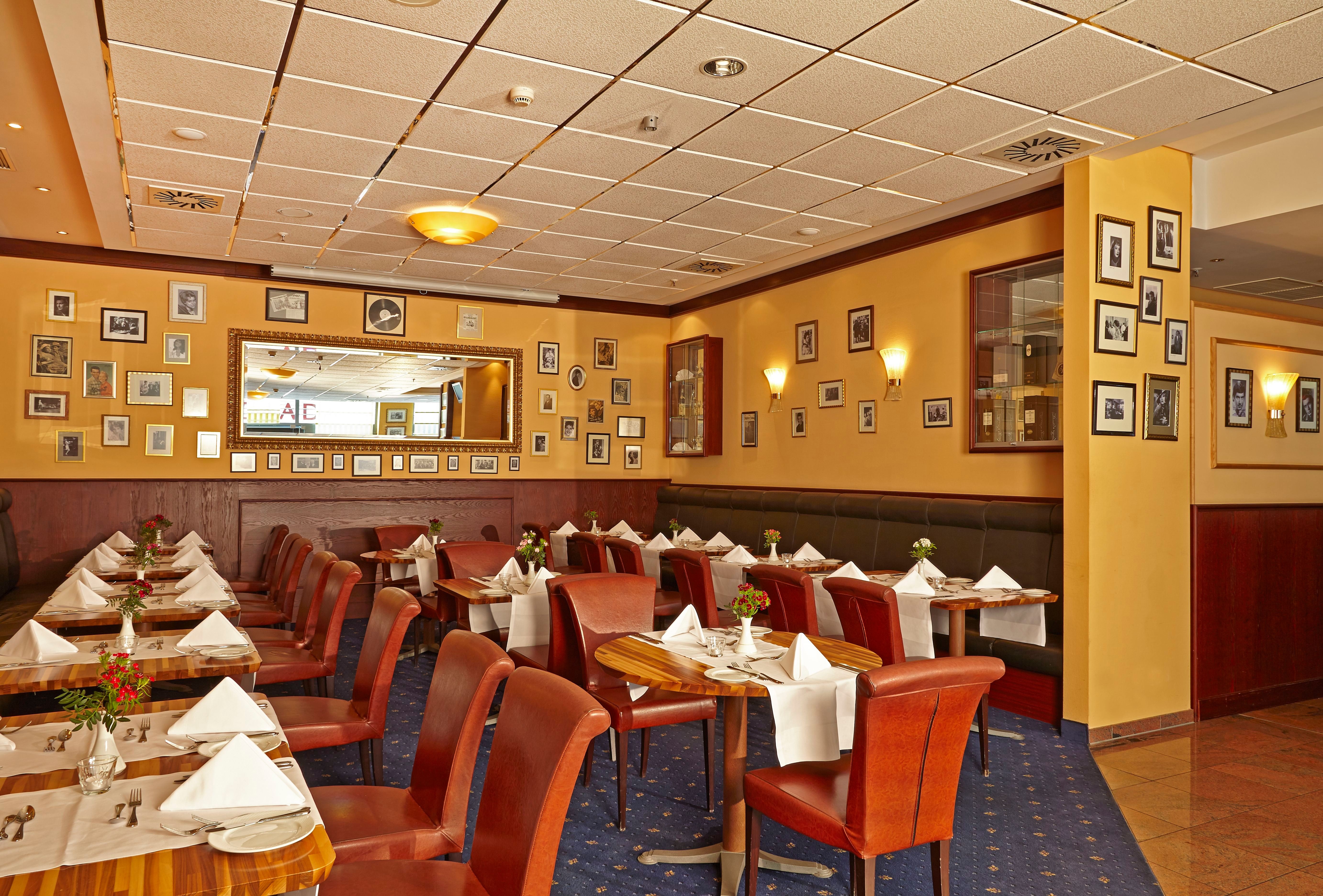 H+ Hotel Berlin Mitte restaurant bar in Berlin, Other than US/Canada