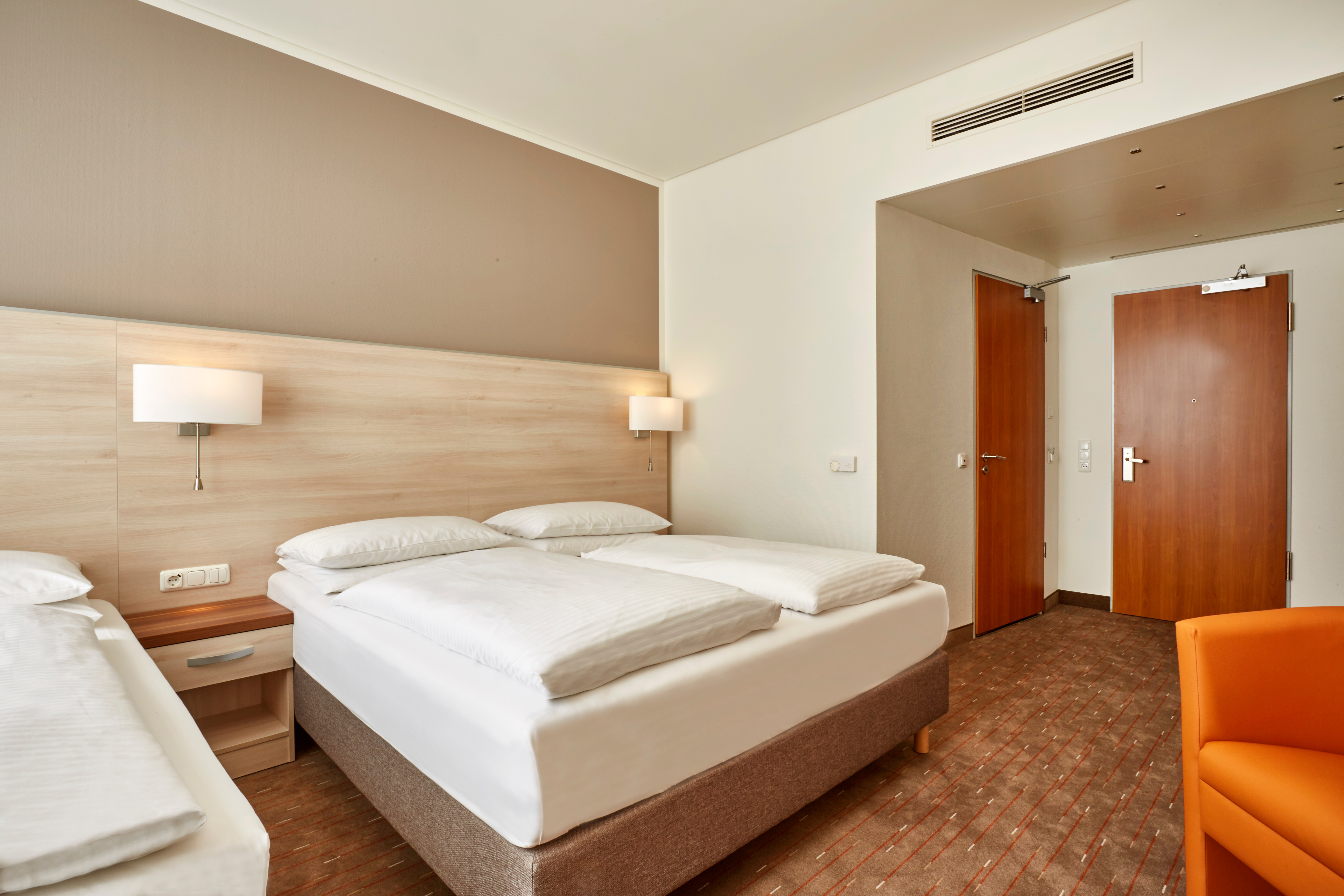 Guest room at the H+ Hotel Berlin Mitte in Berlin, Other than US/Canada