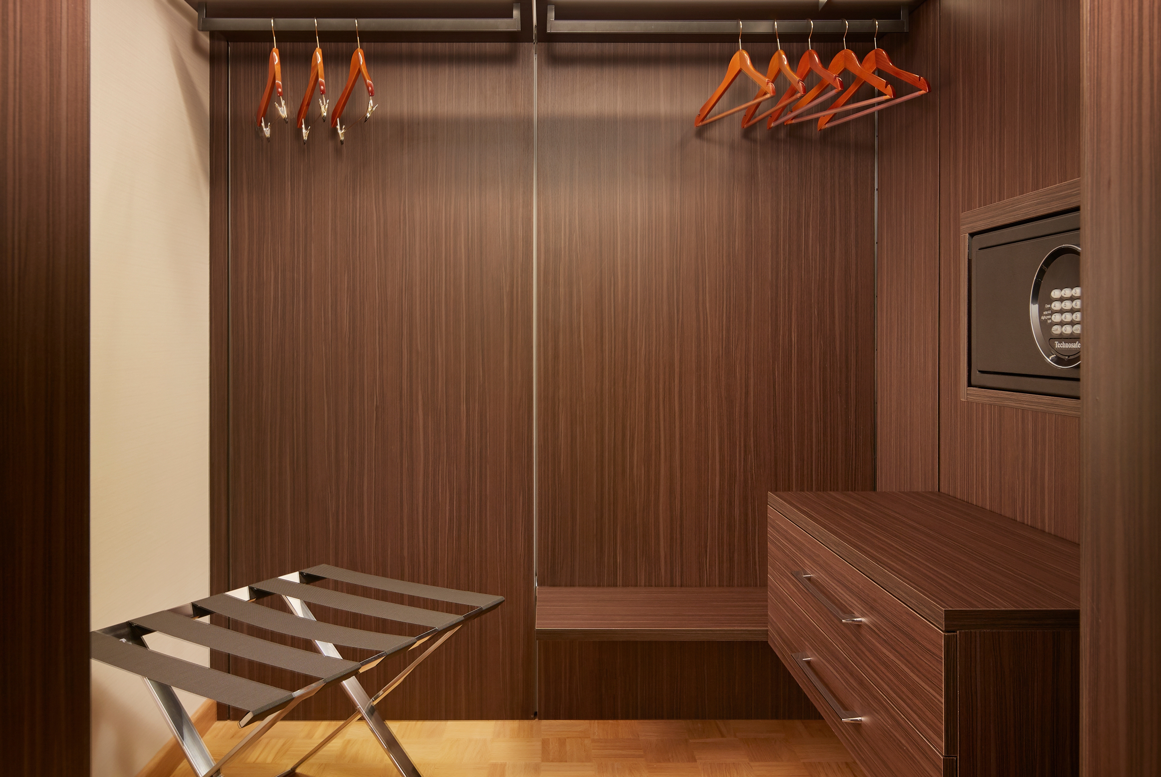 Hyperion Hotel Berlin suite in Berlin, Other than US/Canada