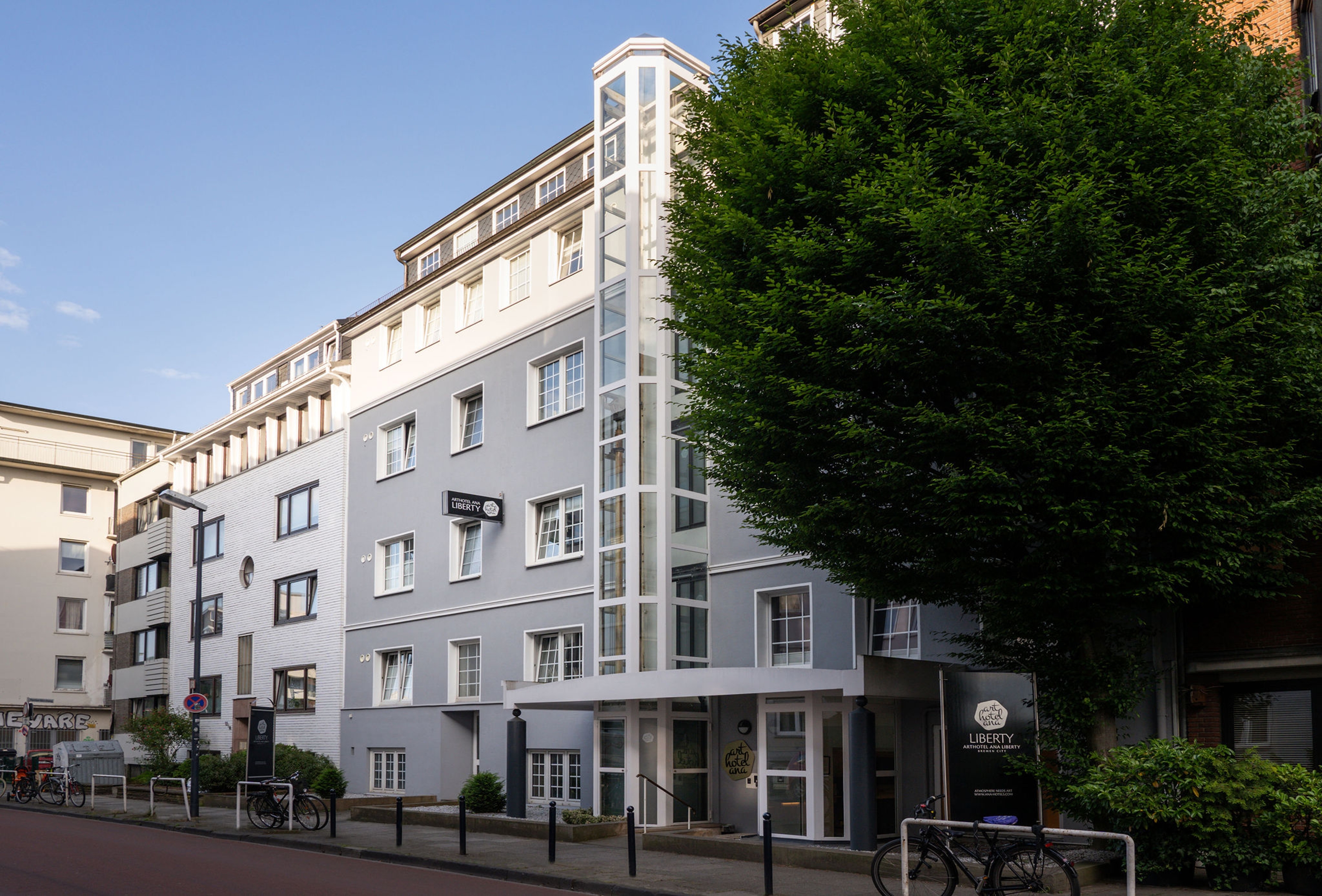 Exterior of ANA Liberty, Trademark Collection by Wyndham hotel in Breman, Other than US/Canada