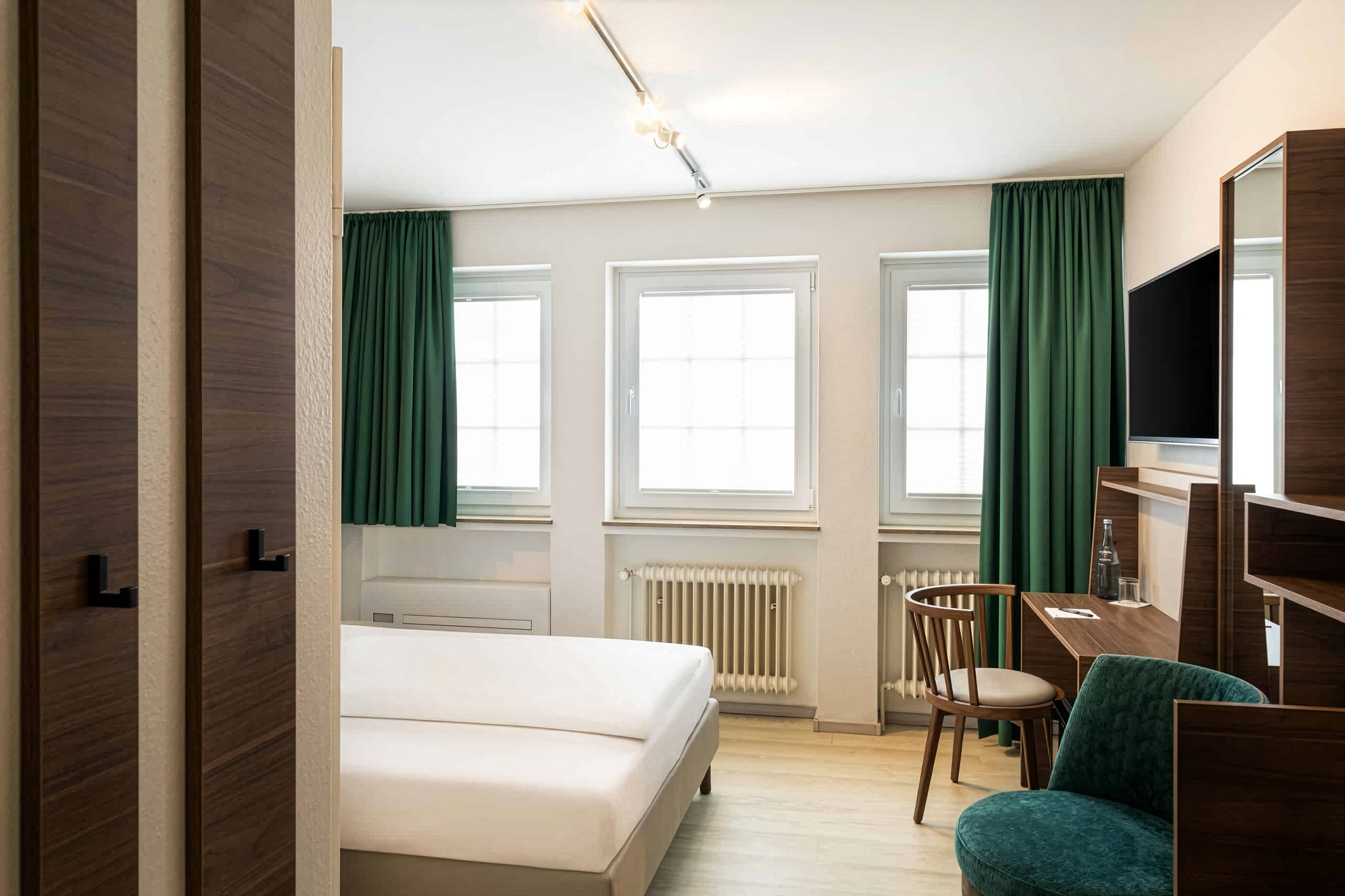 Guest room at the Arthotel ANA Liberty, Trademark Collection by Wyndham in Breman, Other than US/Canada
