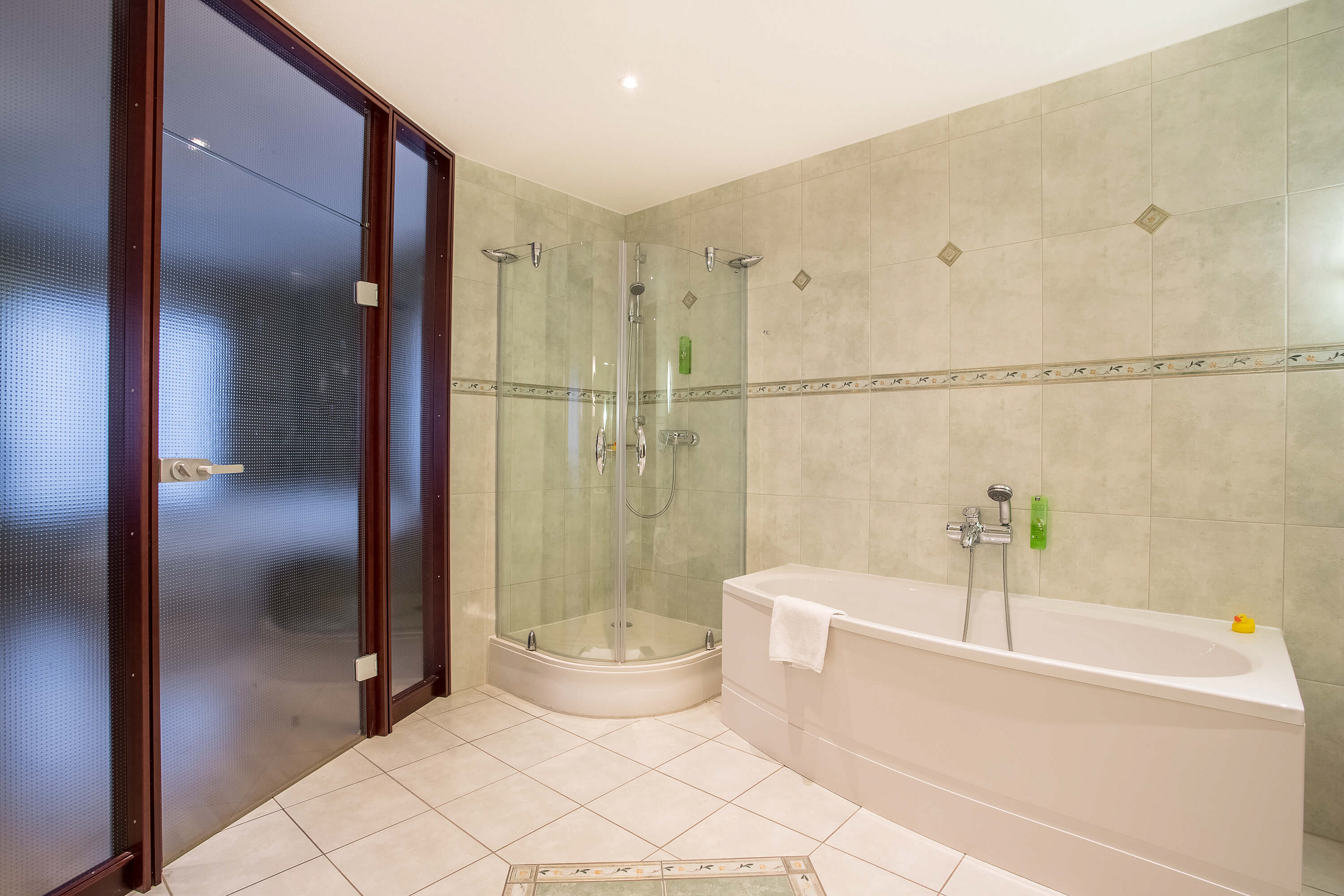 Guest room bath at the elaya hotel frankfurt oberursel, Trademark Collection in Frankfurt Oberursel, Other than US/Canada