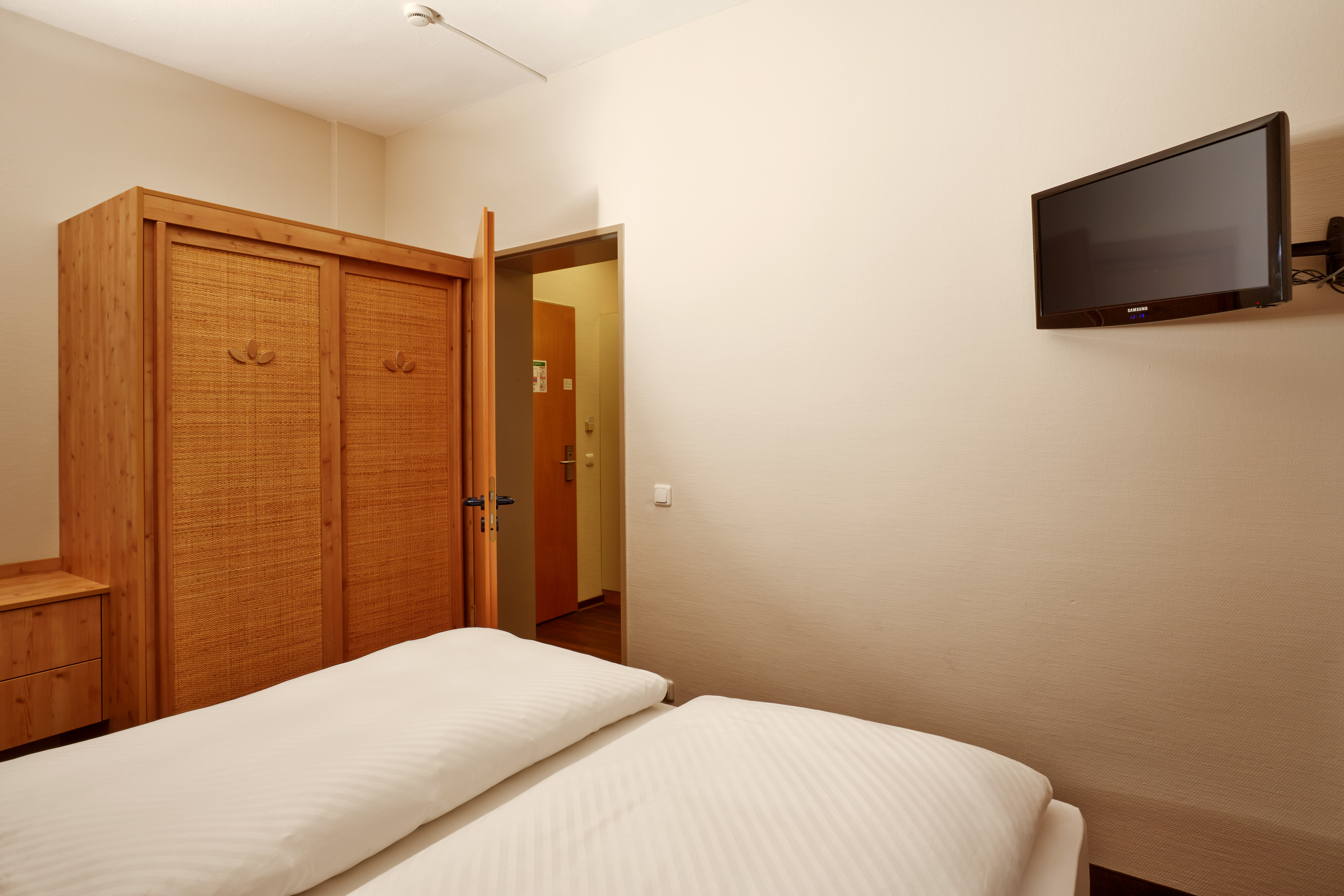 Guest room at the H+ Hotel & SPA Friedrichroda in Friedrichroda, Other than US/Canada