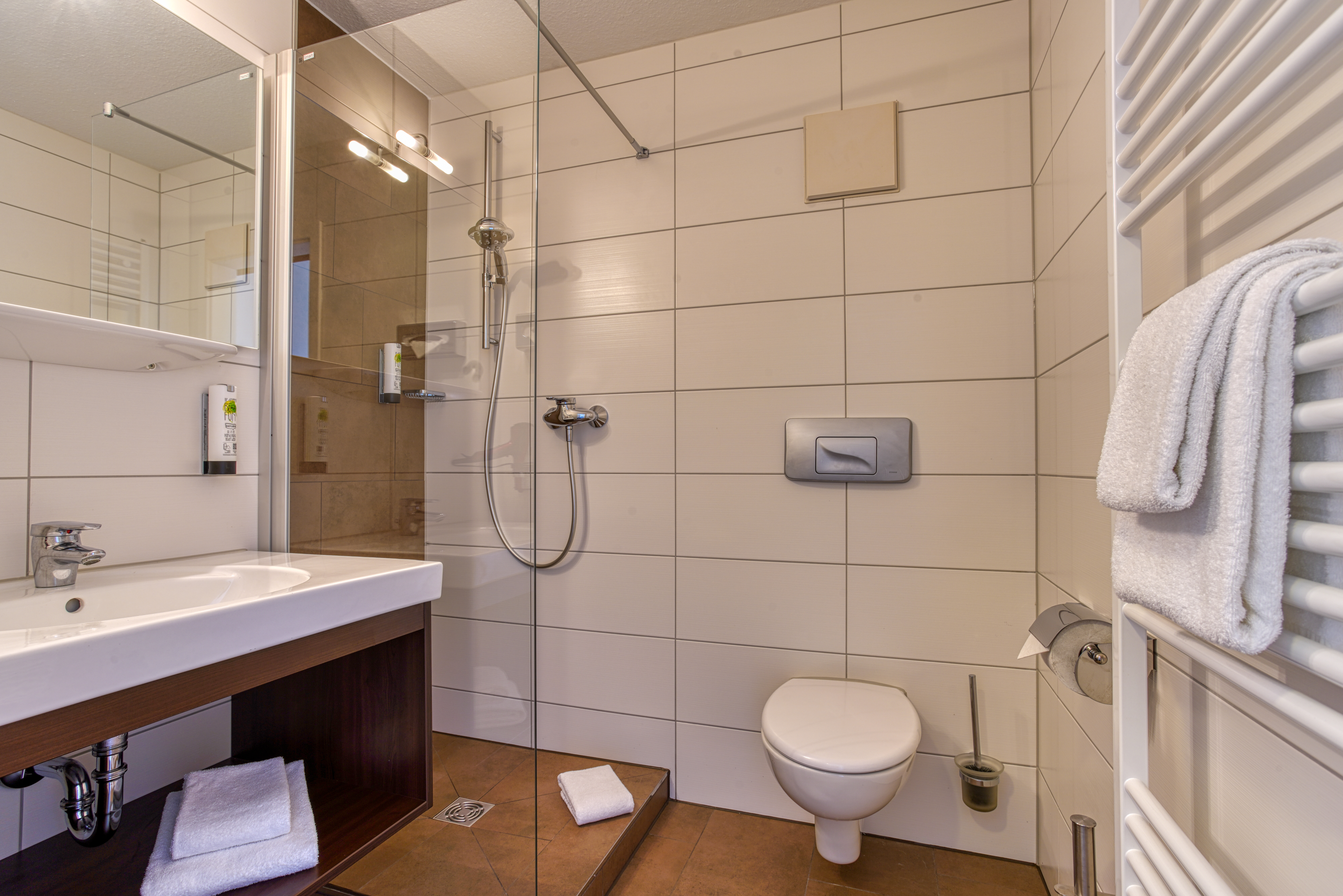 Guest room at the Centro Hotel U-NO1, Trademark Collection by Wyndham in Grossbettlingen, Other than US/Canada