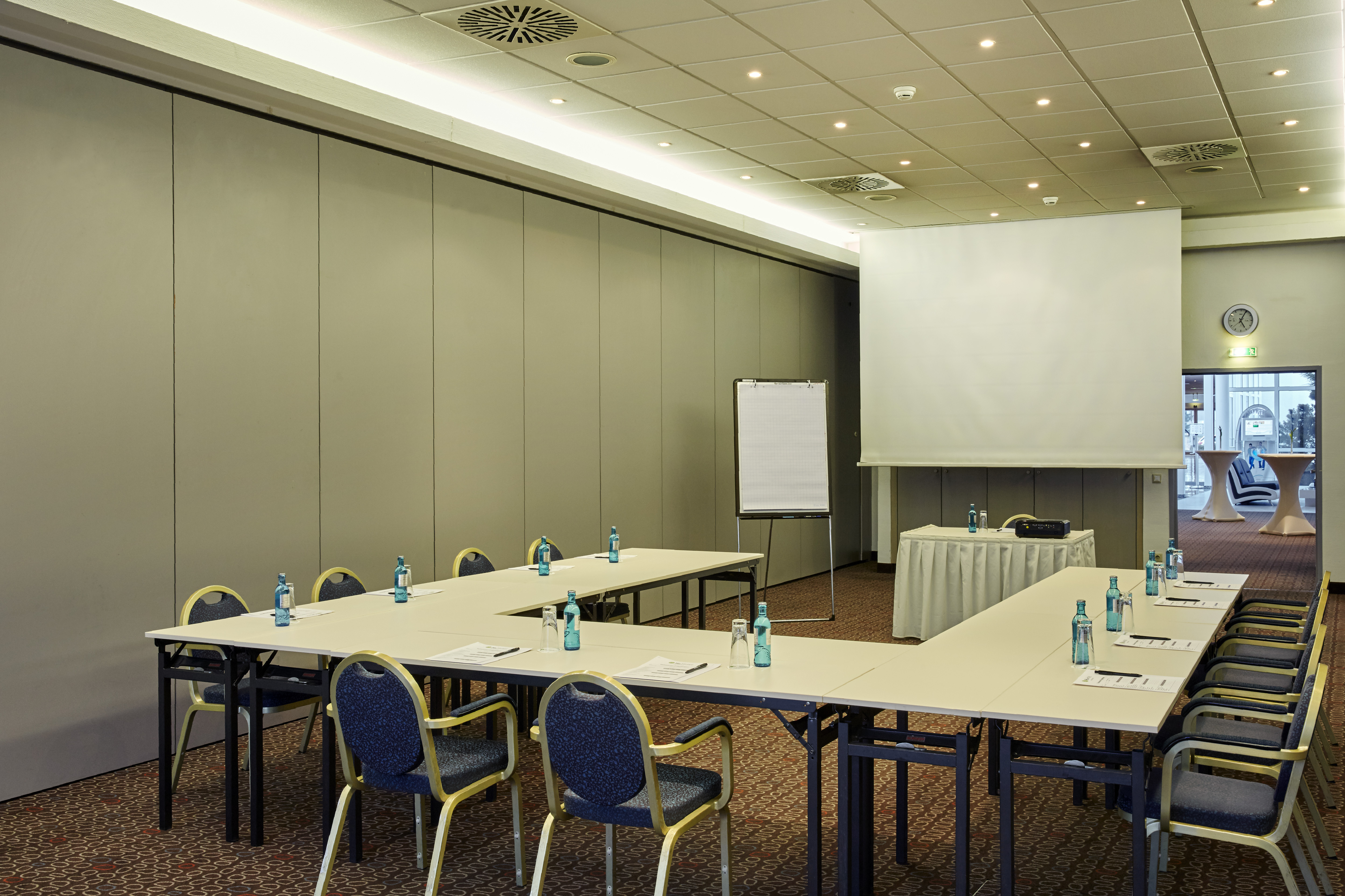 Meeting room at H+ Hotel Leipzig-Halle in Landsberg, Other than US/Canada