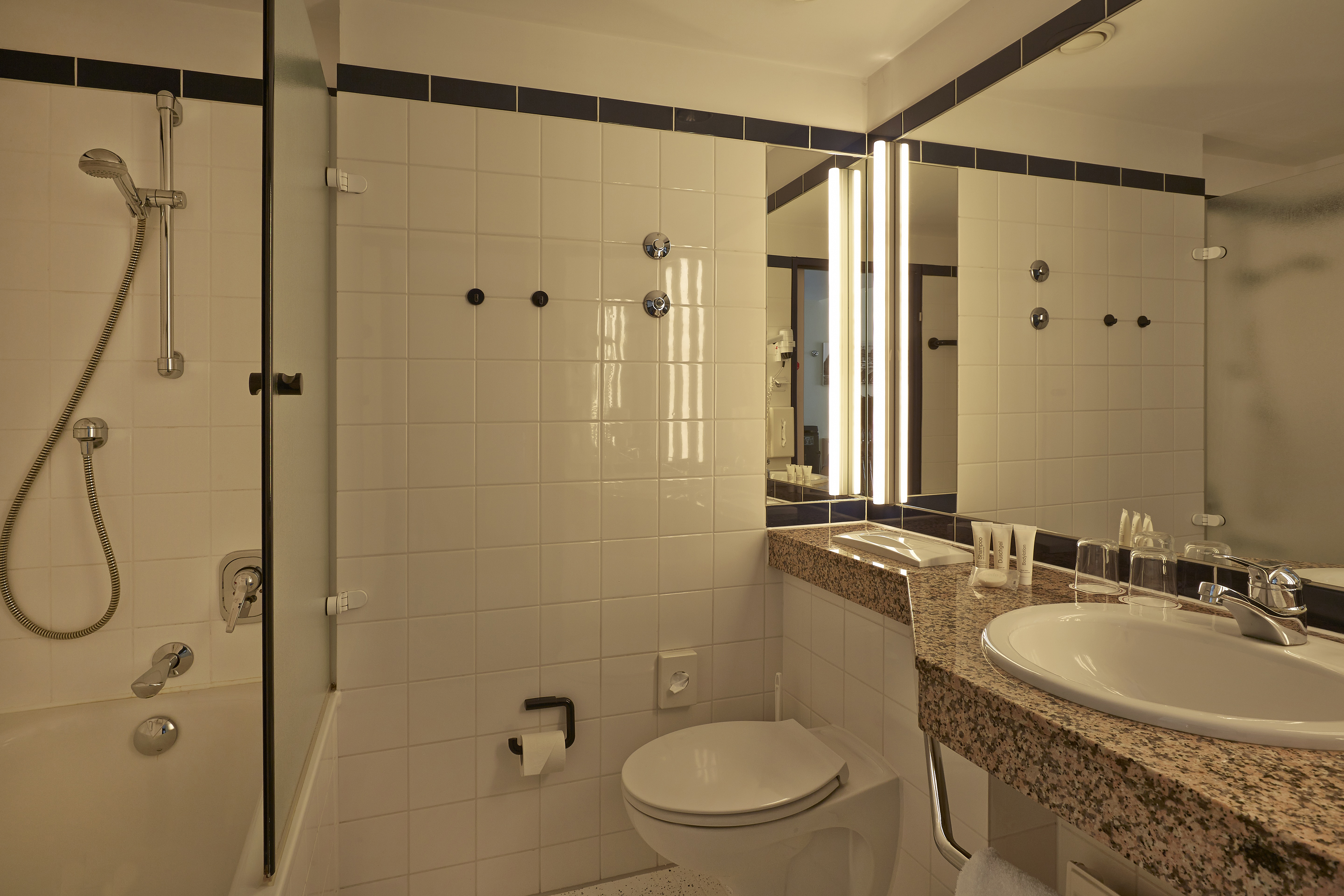 Guest room at the H4 Hamburg-Bergedorf in Hamburg, Other than US/Canada