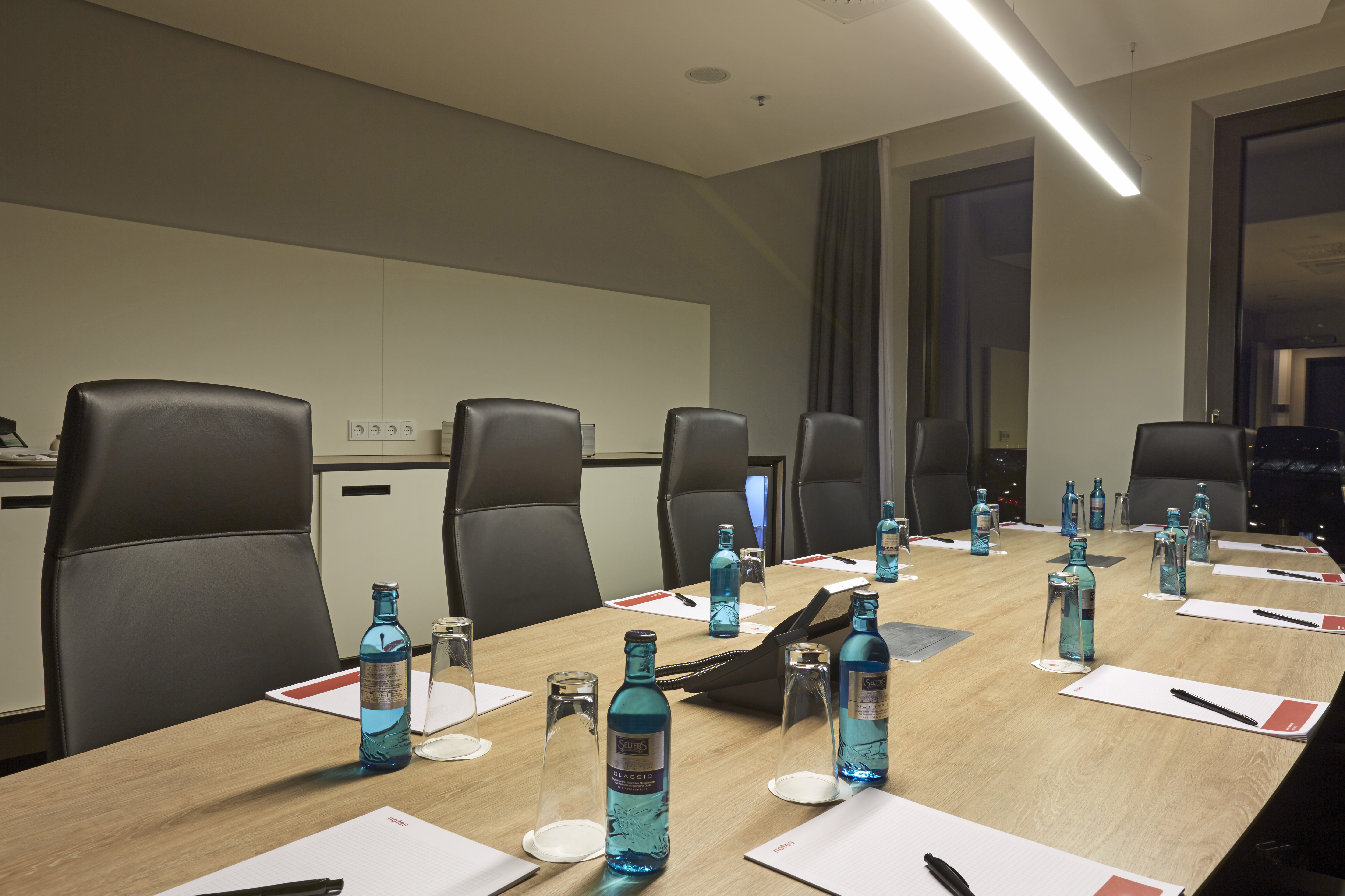 Meeting room at Hyperion Hotel Hamburg in Hamburg, Other than US/Canada