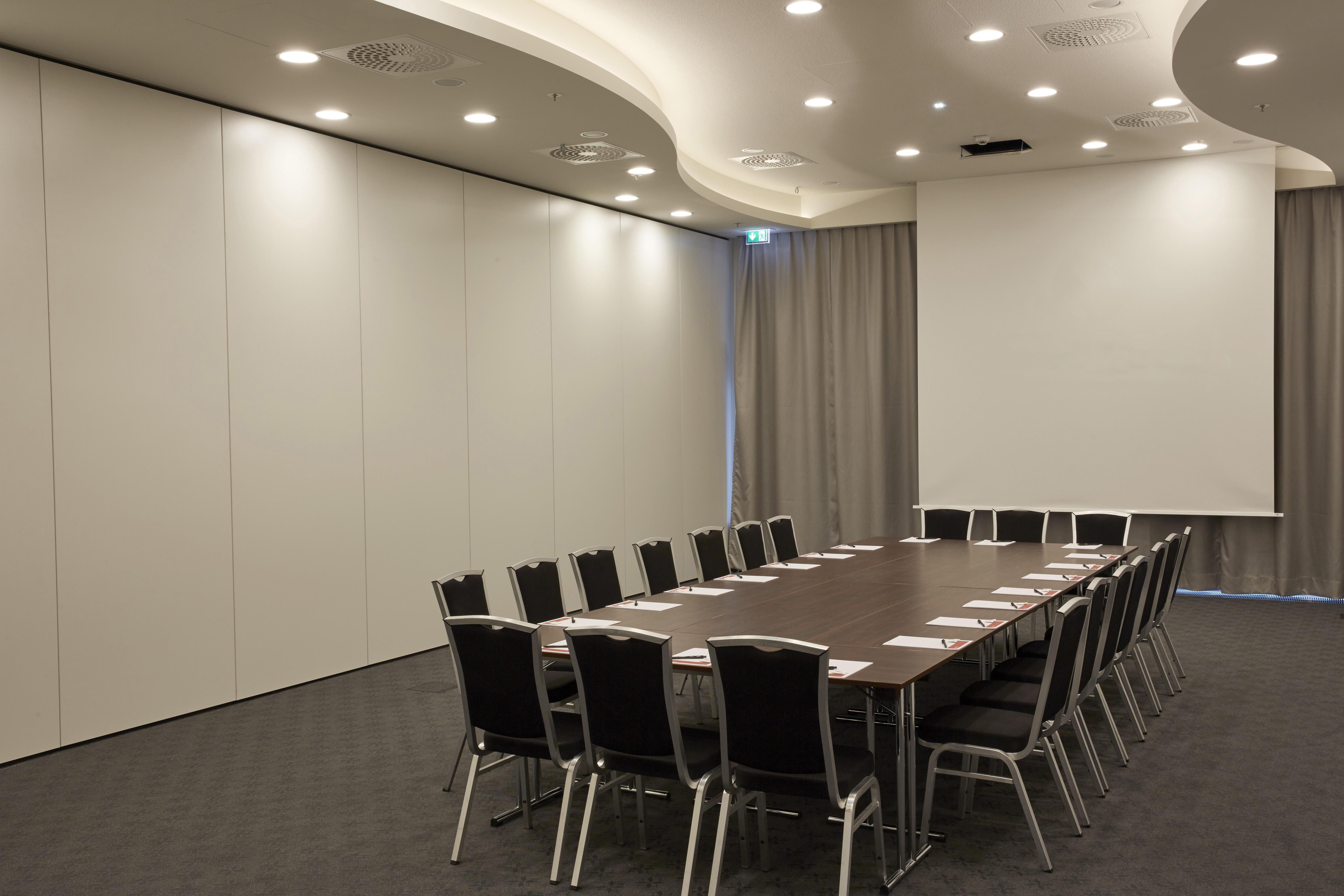 Meeting room at Hyperion Hotel Hamburg in Hamburg, Other than US/Canada