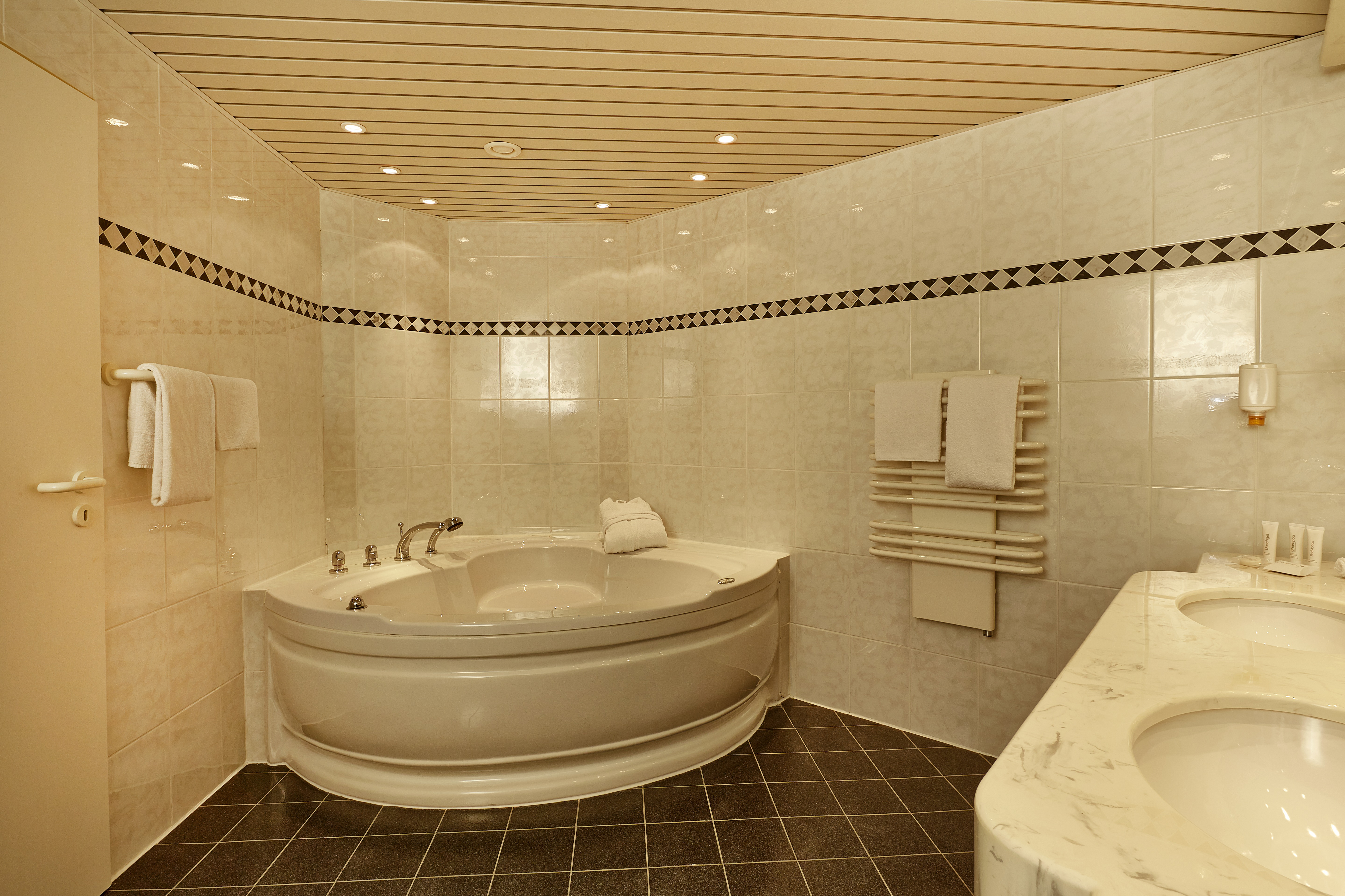 Guest room at the H+ Hotel Hannover in Hannover, Other than US/Canada