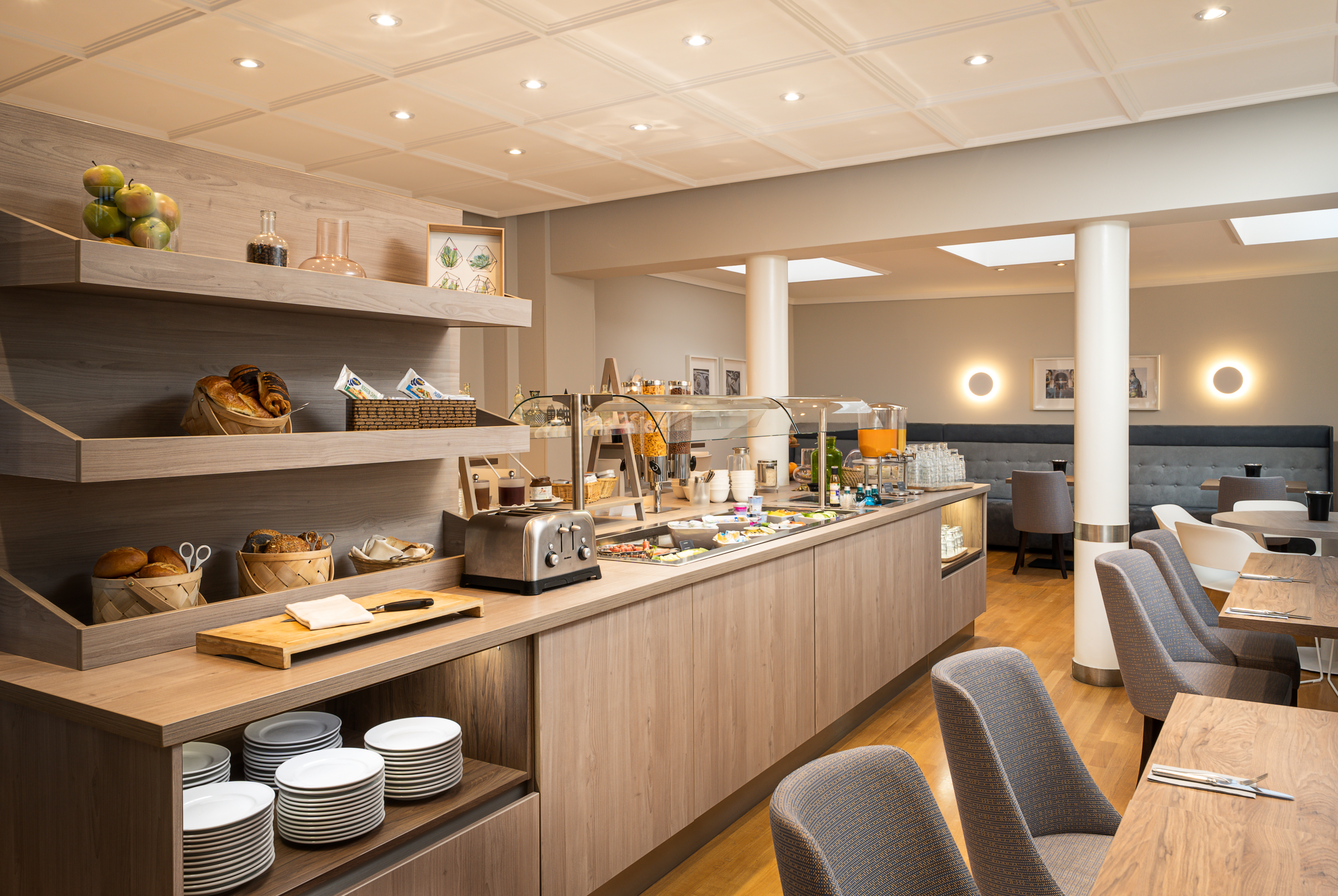 elaya hotel hannover city, Trademark by Wyndham restaurant breakfast area with seating in Hannover, Other than US/Canada