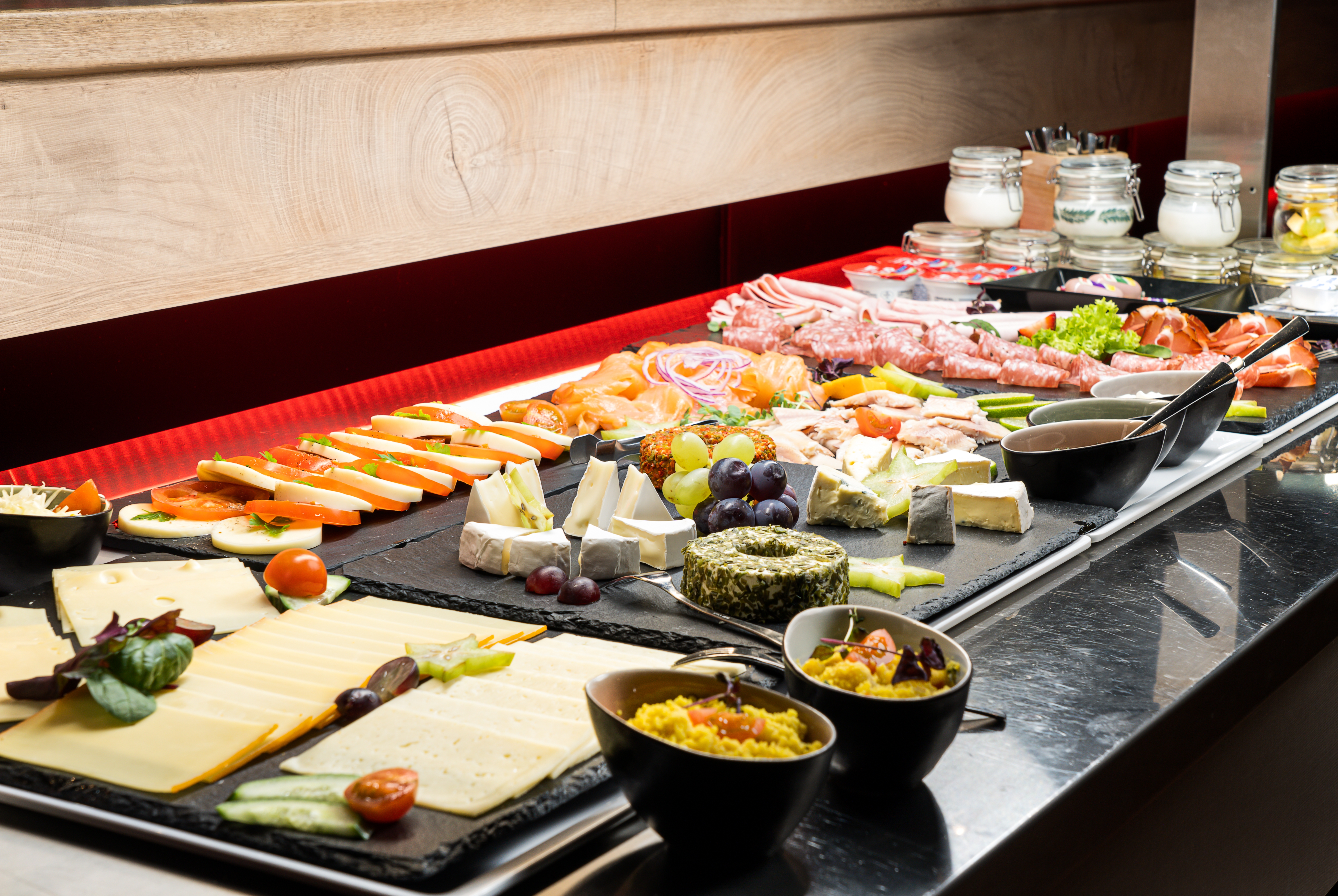 elaya hotel kevelaer, Trademark Collection by Wyndham restaurant in Kevelaer, Other than US/Canada