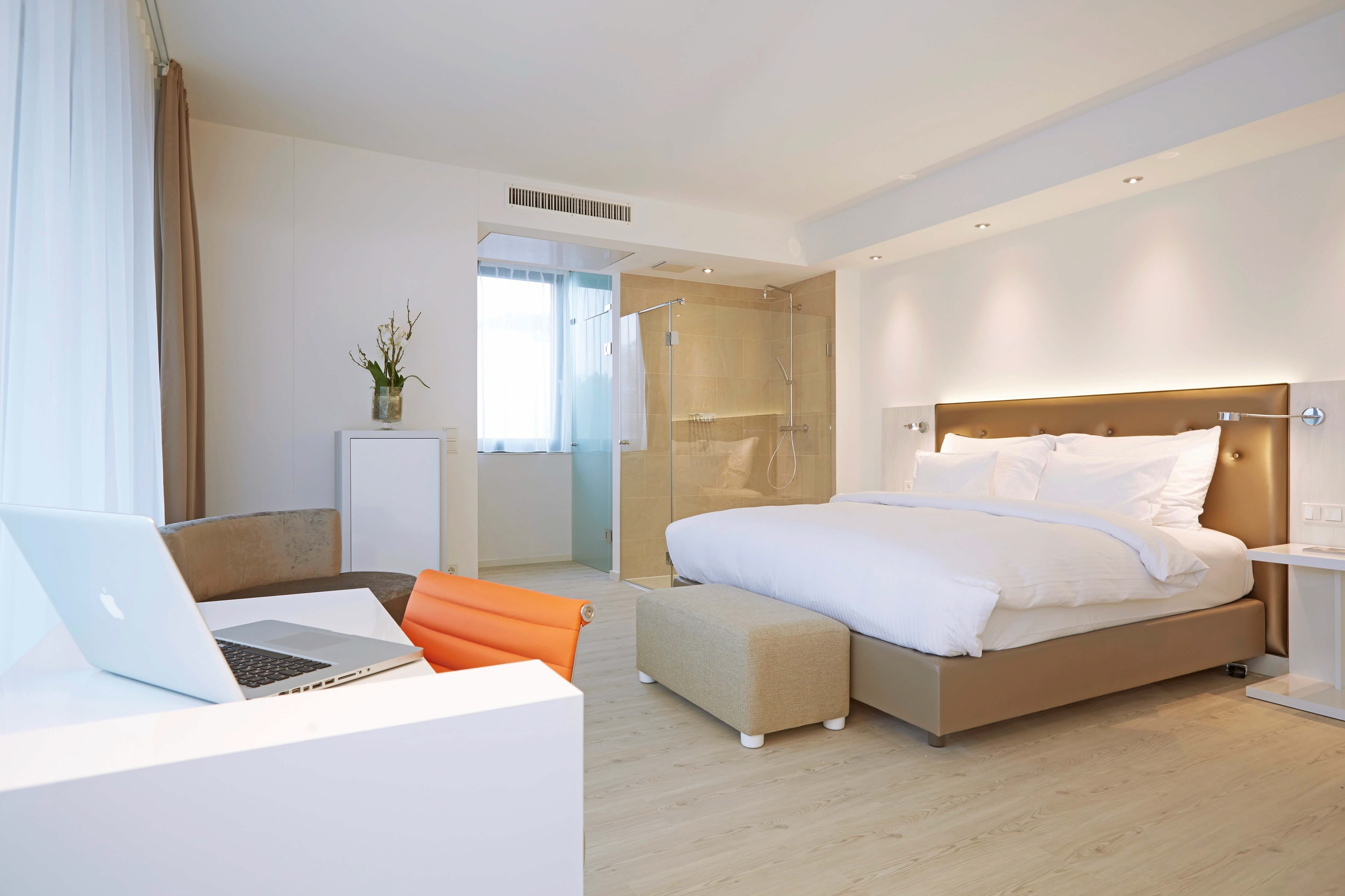 Guest room at the elaya hotel kleve, Trademark Collection by Wyndham in Kleve, Other than US/Canada