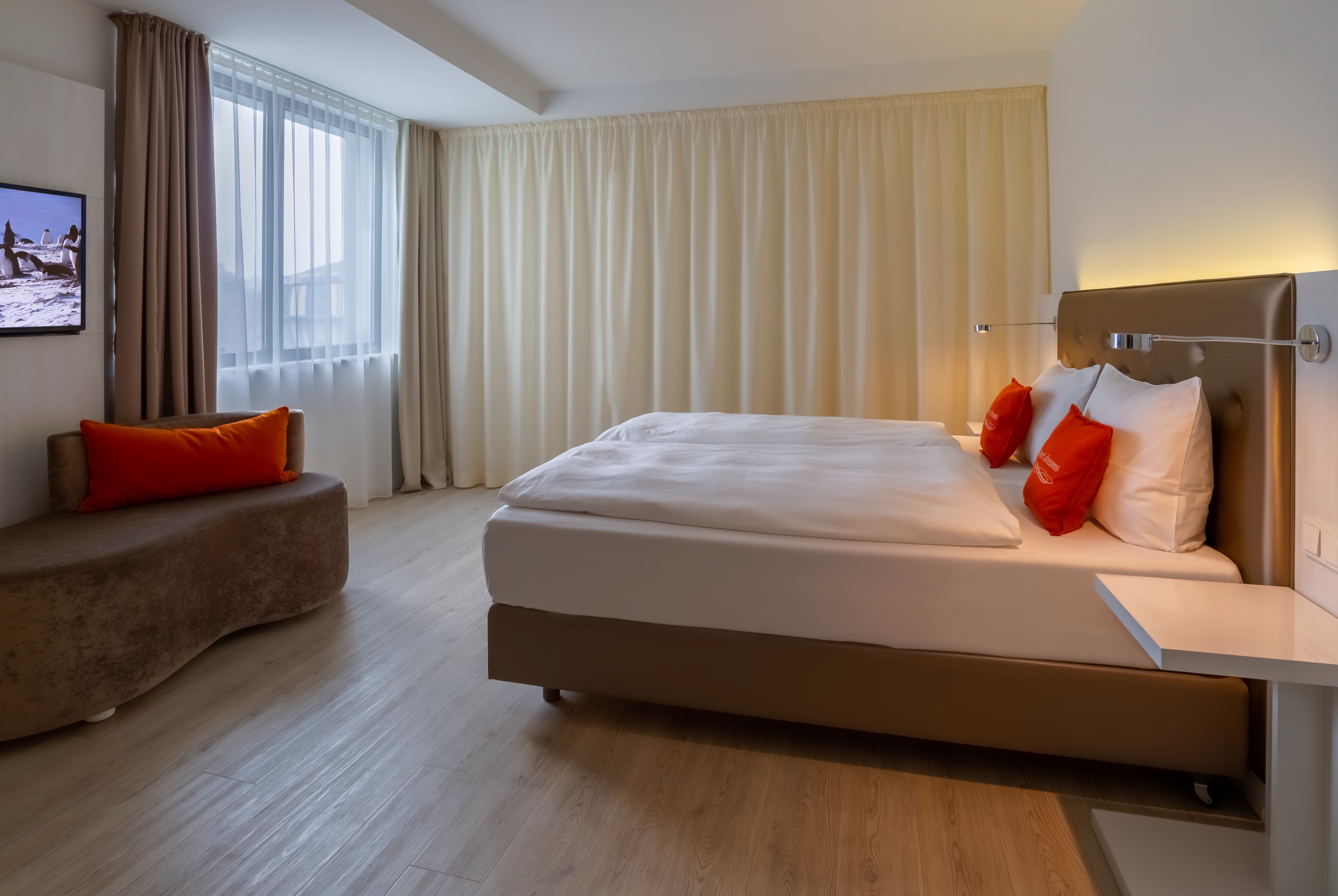 elaya hotel kleve, Trademark Collection by Wyndham suite in Kleve, Other than US/Canada