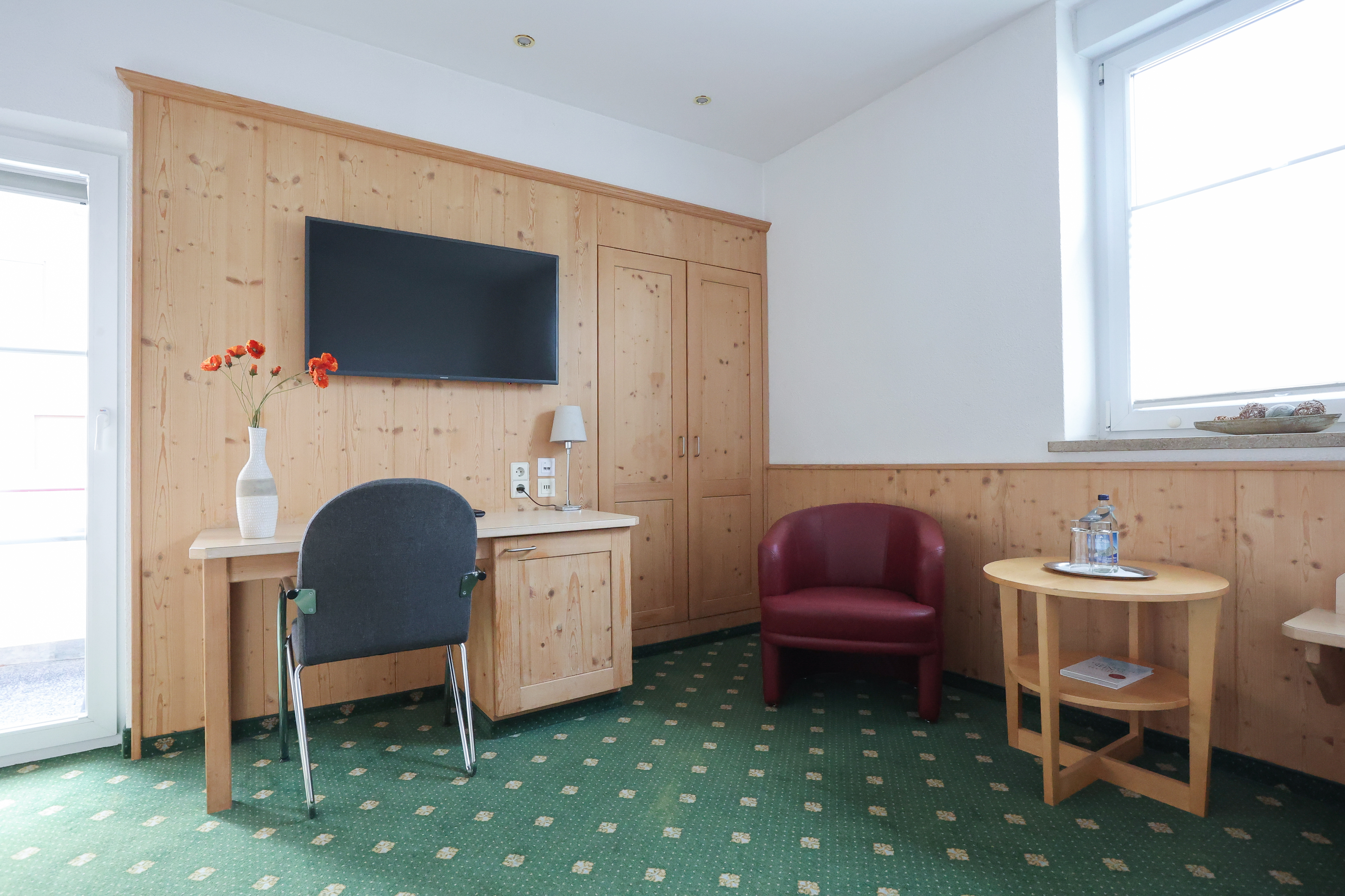 Guest room at the ANA Panorama, Trademark Collection by Wyndham in Marktoberdorf, Other than US/Canada