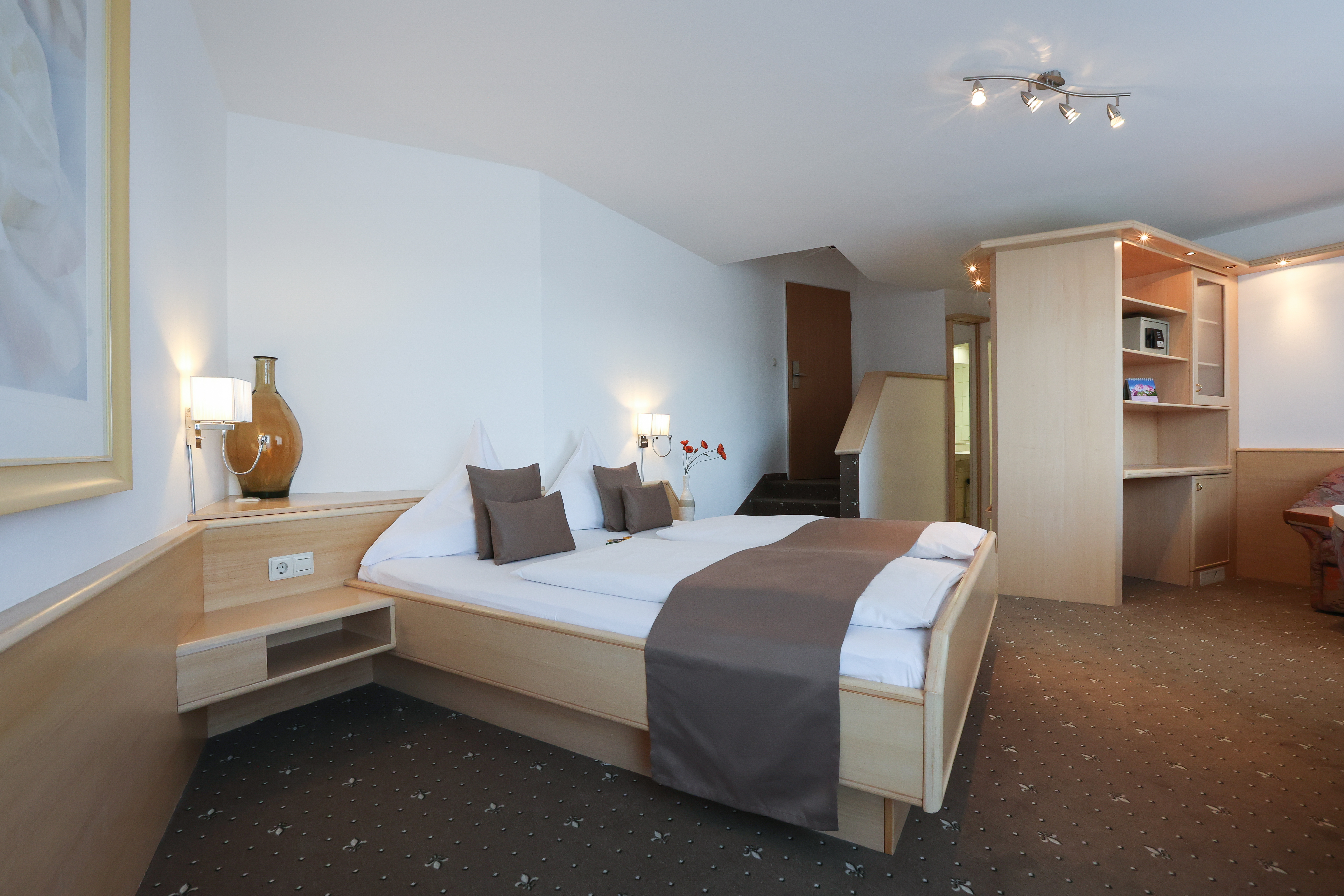 Guest room at the ANA Panorama, Trademark Collection by Wyndham in Marktoberdorf, Other than US/Canada