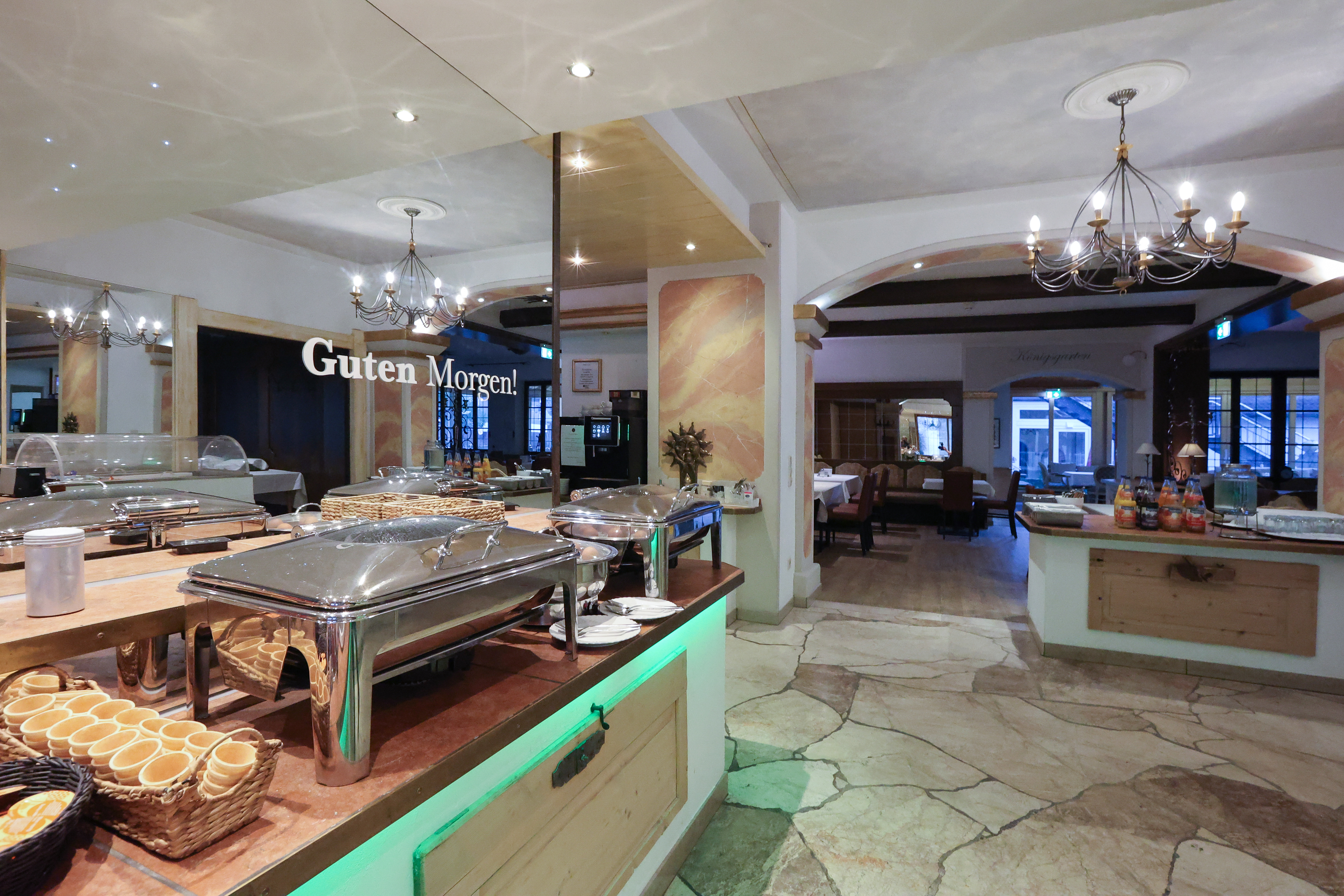 ANA Panorama, Trademark Collection by Wyndham restaurant buffet in Marktoberdorf, Other than US/Canada