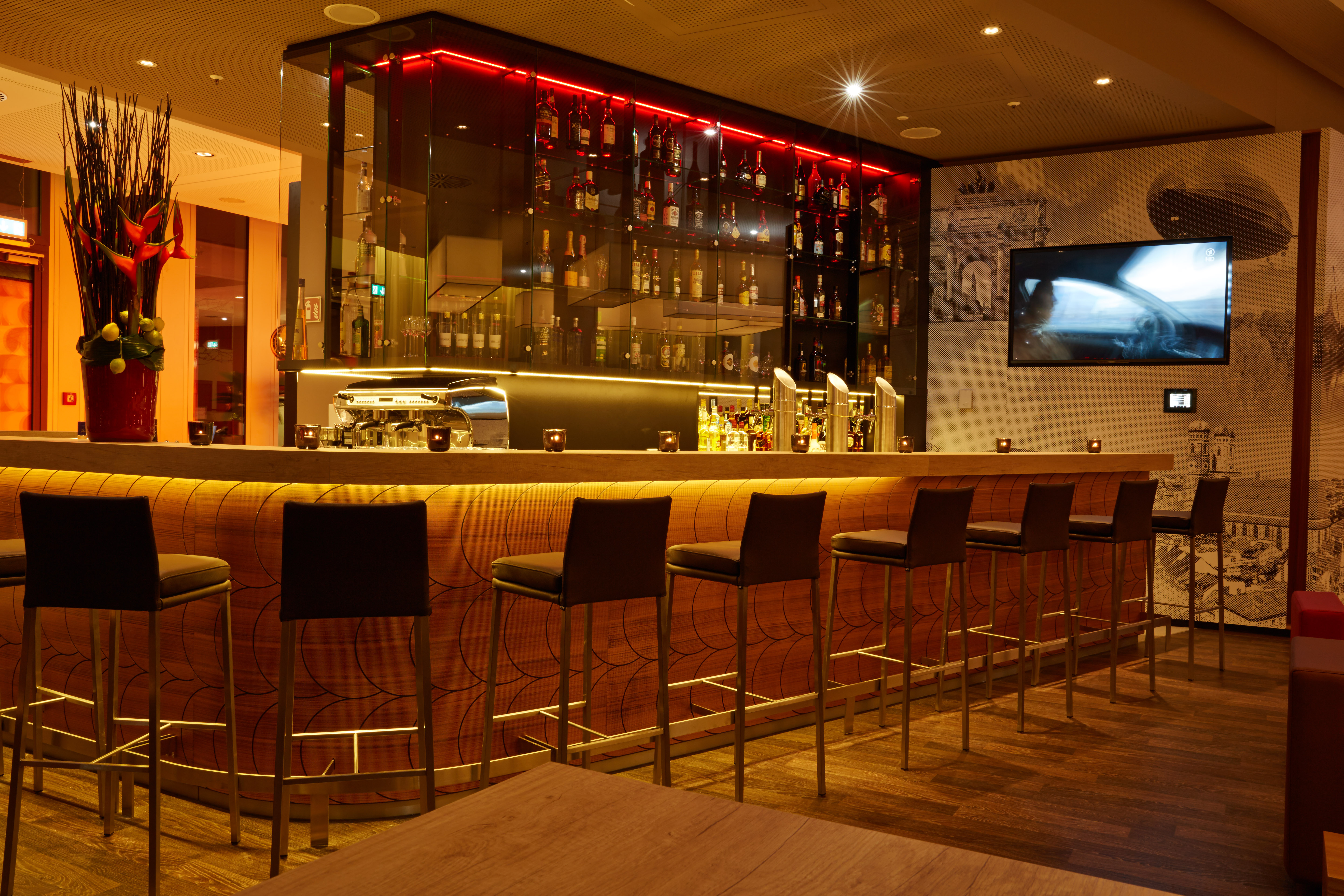 Bar at H4 Hotel Munchen Messe in Munich, Other than US/Canada