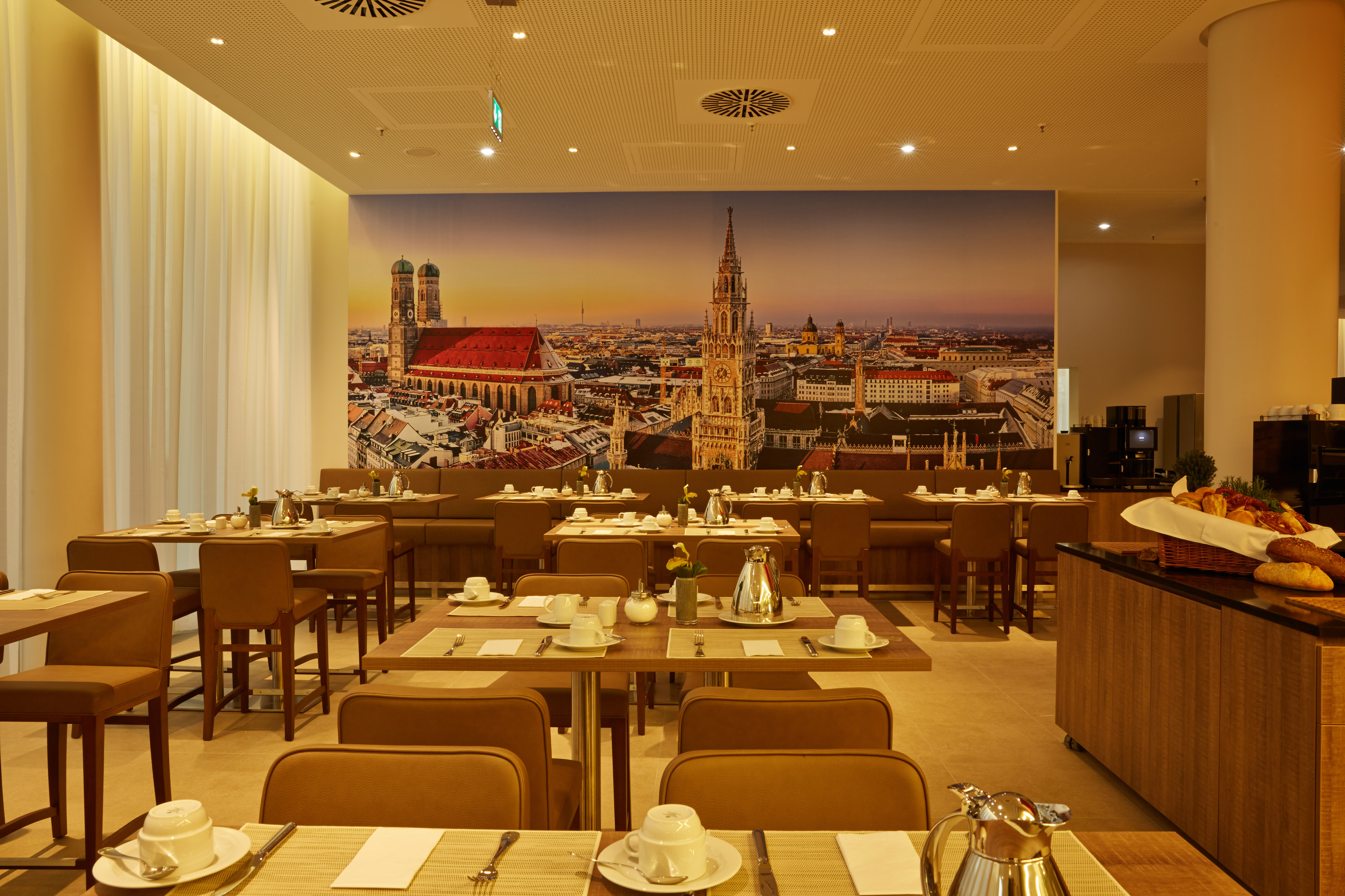 H4 Hotel Munchen Messe restaurant in Munich, Other than US/Canada