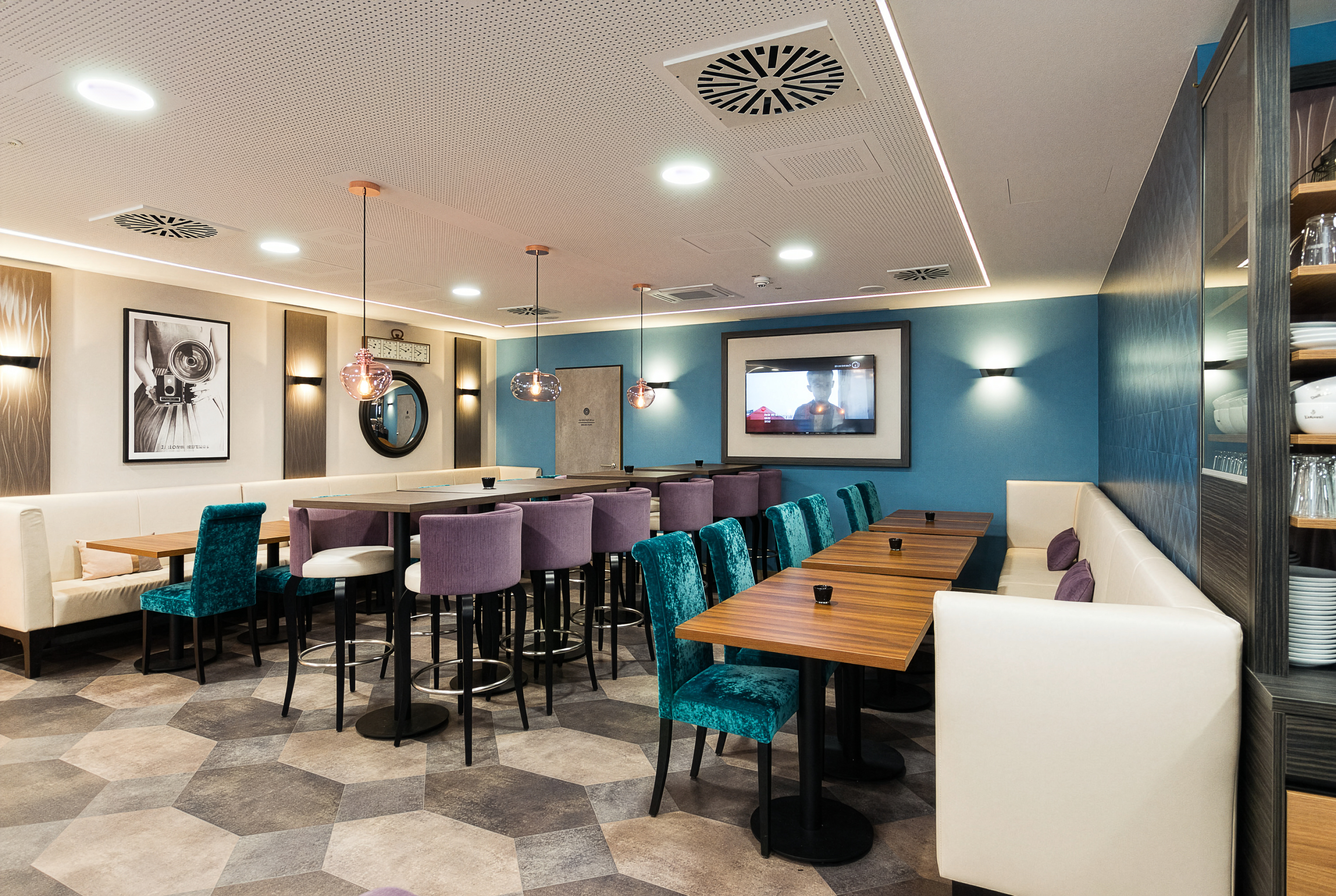 elaya hotel munich city, Trademark Collection by Wyndham restaurant breakfast area with seating in Munich, Other than US/Canada