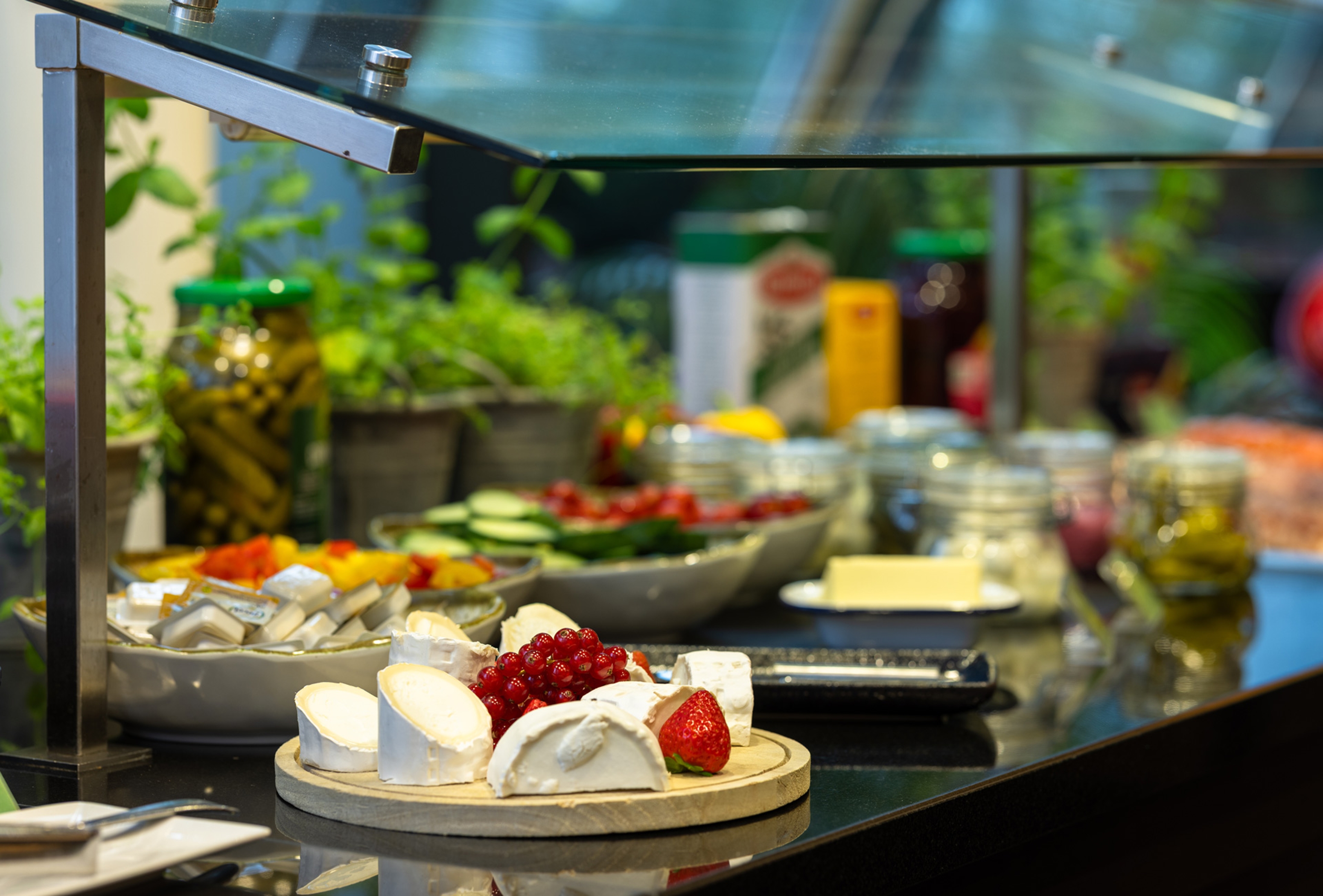 The Rilano Hotel Munich, Trademark Collection by Wyndham restaurant breakfast area close up in Munich, Other than US/Canada