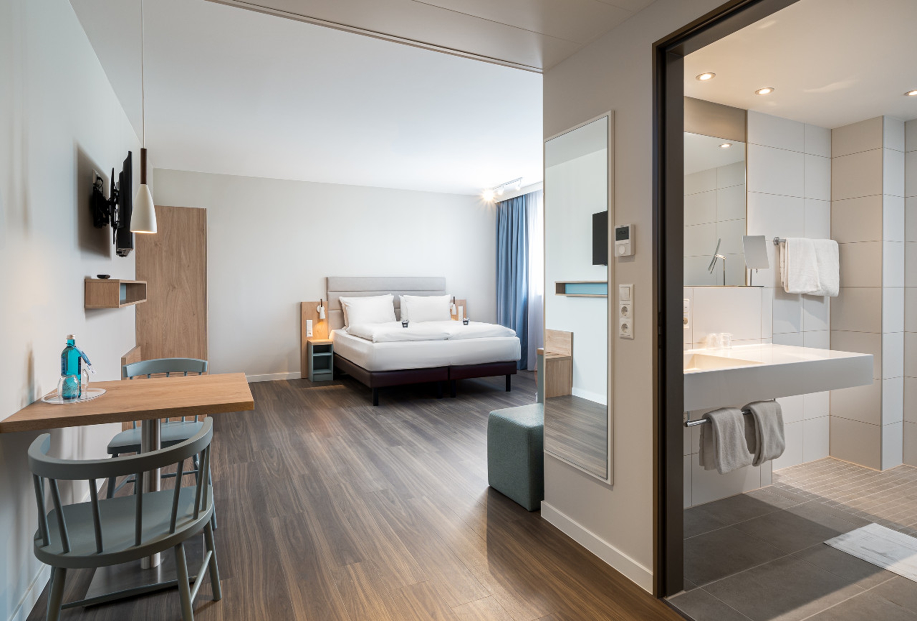 Guest room at the elaya hotel oberhausen, Trademark by Wyndham in Oberhausen, Other than US/Canada