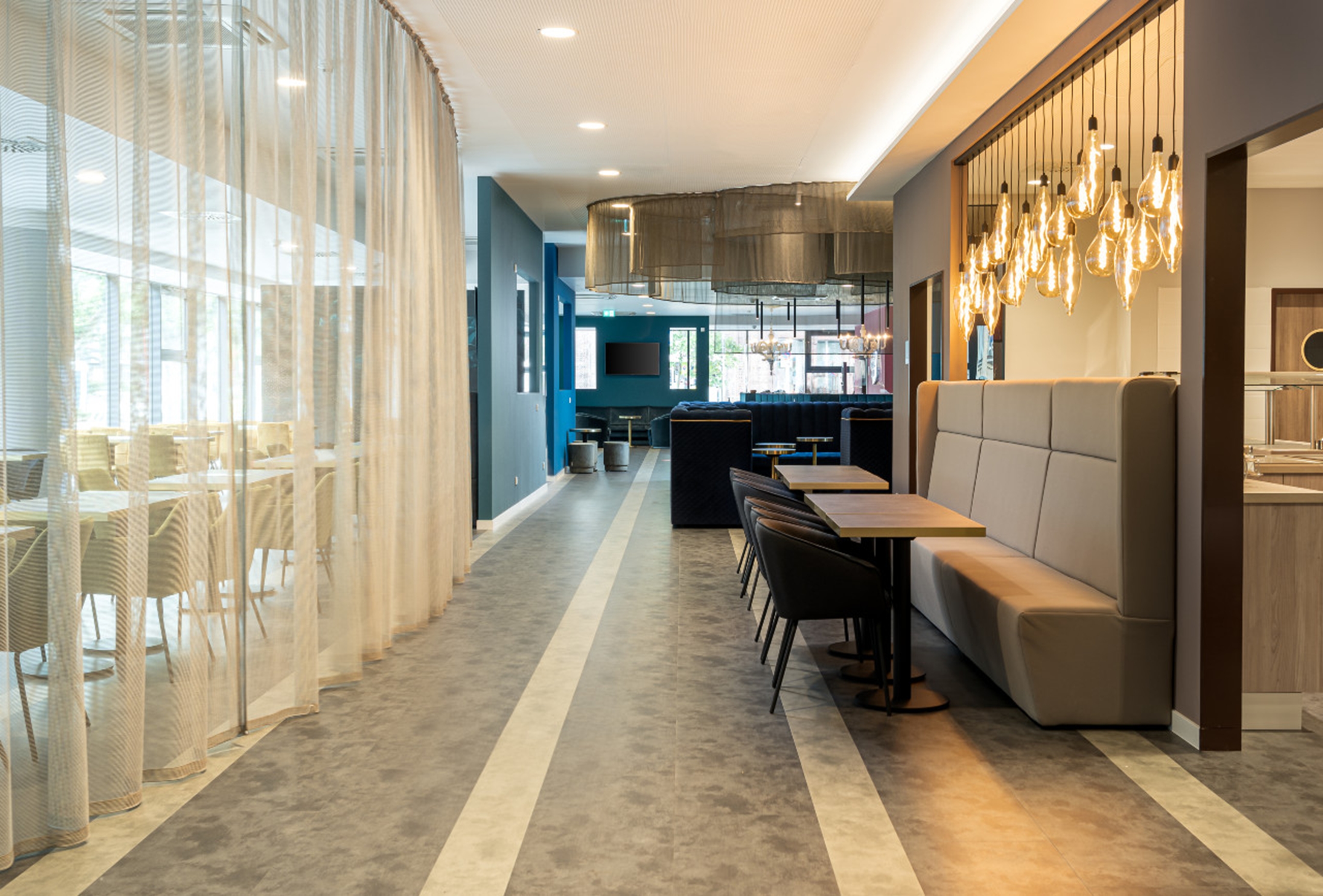 elaya hotel oberhausen, Trademark by Wyndham restaurant breakfast area with seating in Oberhausen, Other than US/Canada