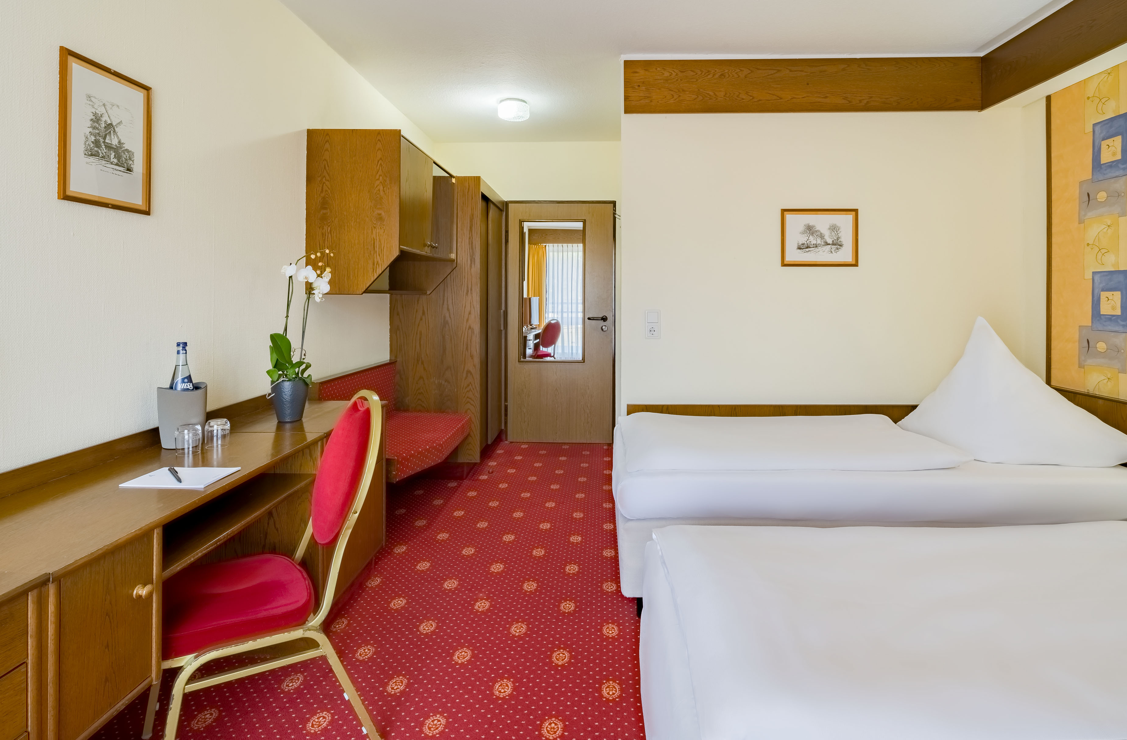 Guest room at the Aspire Oldenburg, Trademark Collection by Wyndham in Oldenburg, Other than US/Canada