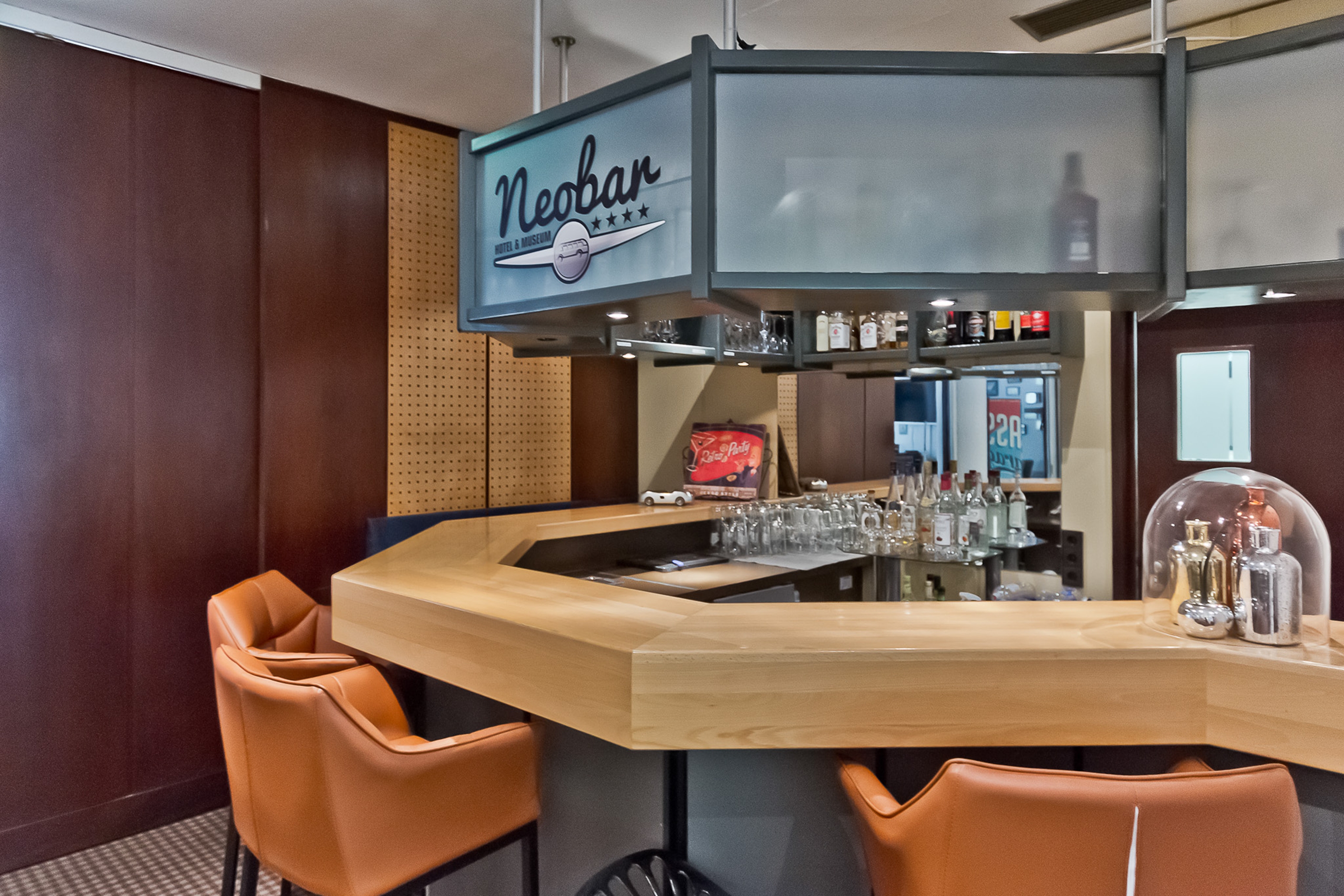 Bar at Arthotel ANA Neotel, Trademark Collection by Wyndham in Stuttgart, Other than US/Canada