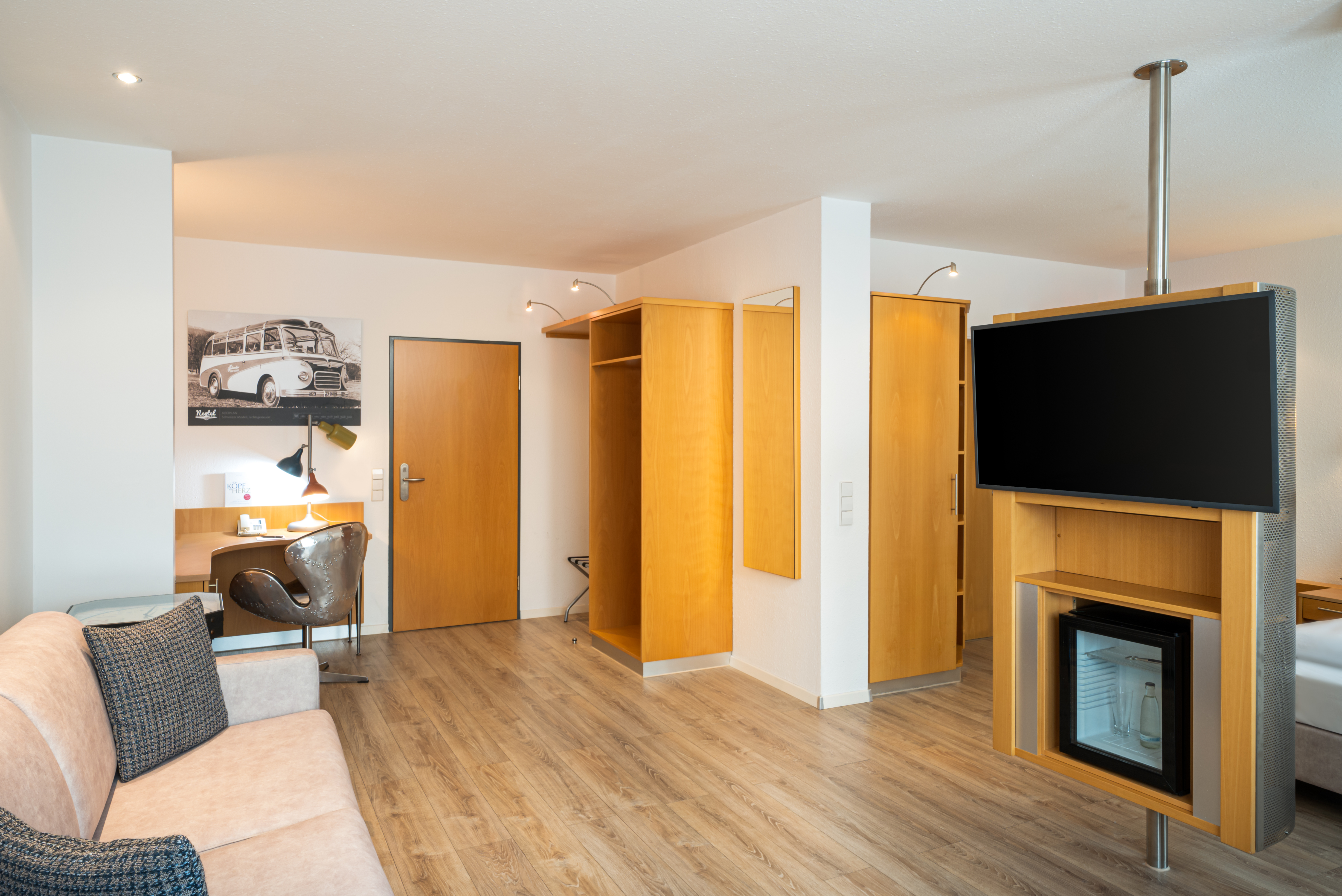 ANA Neotel, Trademark Collection by Wyndham suite in Stuttgart, Other than US/Canada