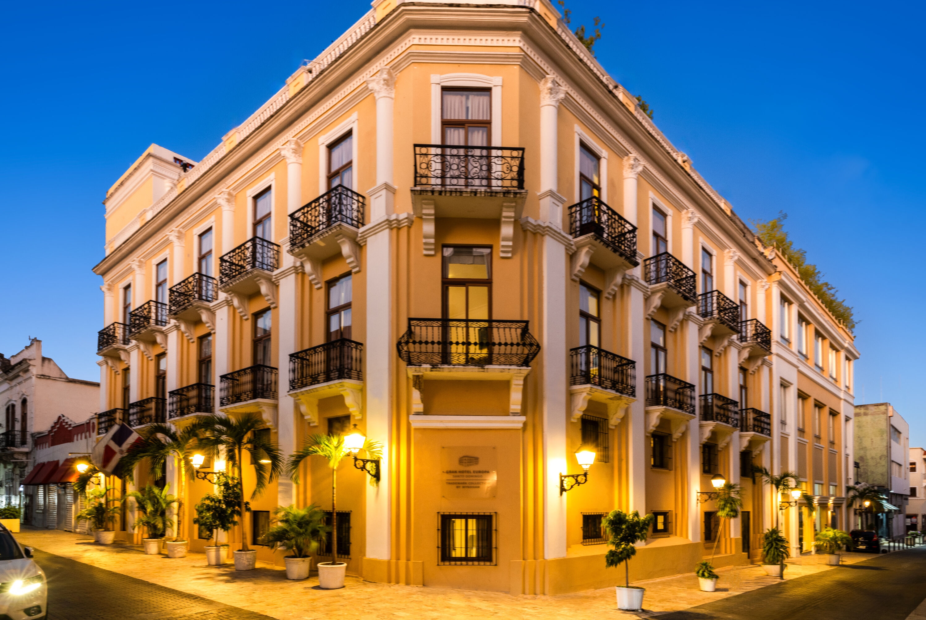 Exterior Dusk Image of Gran Hotel Europa Santo Domingo, Trademark by Wyndham hotel in Santo Domingo, Other than US/Canada