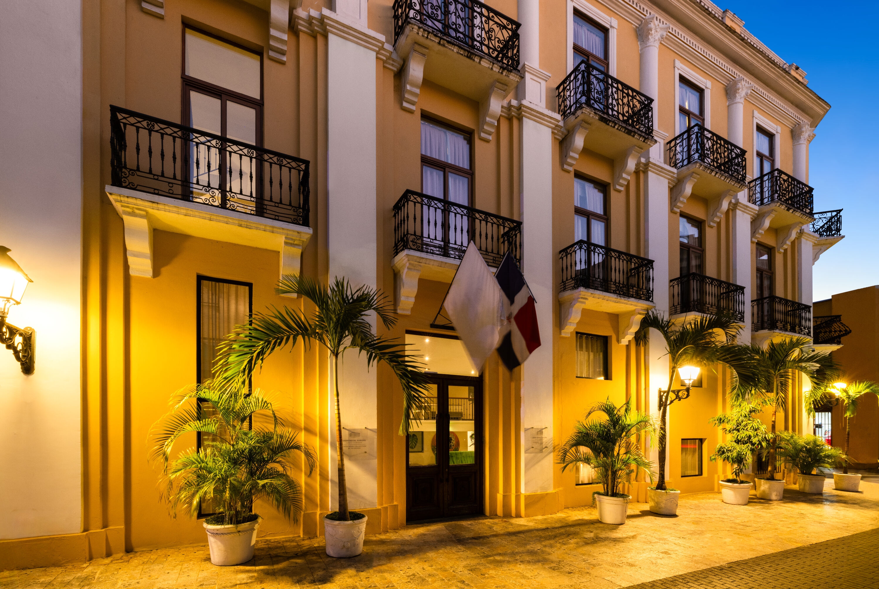 Exterior Dusk Image of Gran Hotel Europa Santo Domingo, Trademark by Wyndham hotel in Santo Domingo, Other than US/Canada