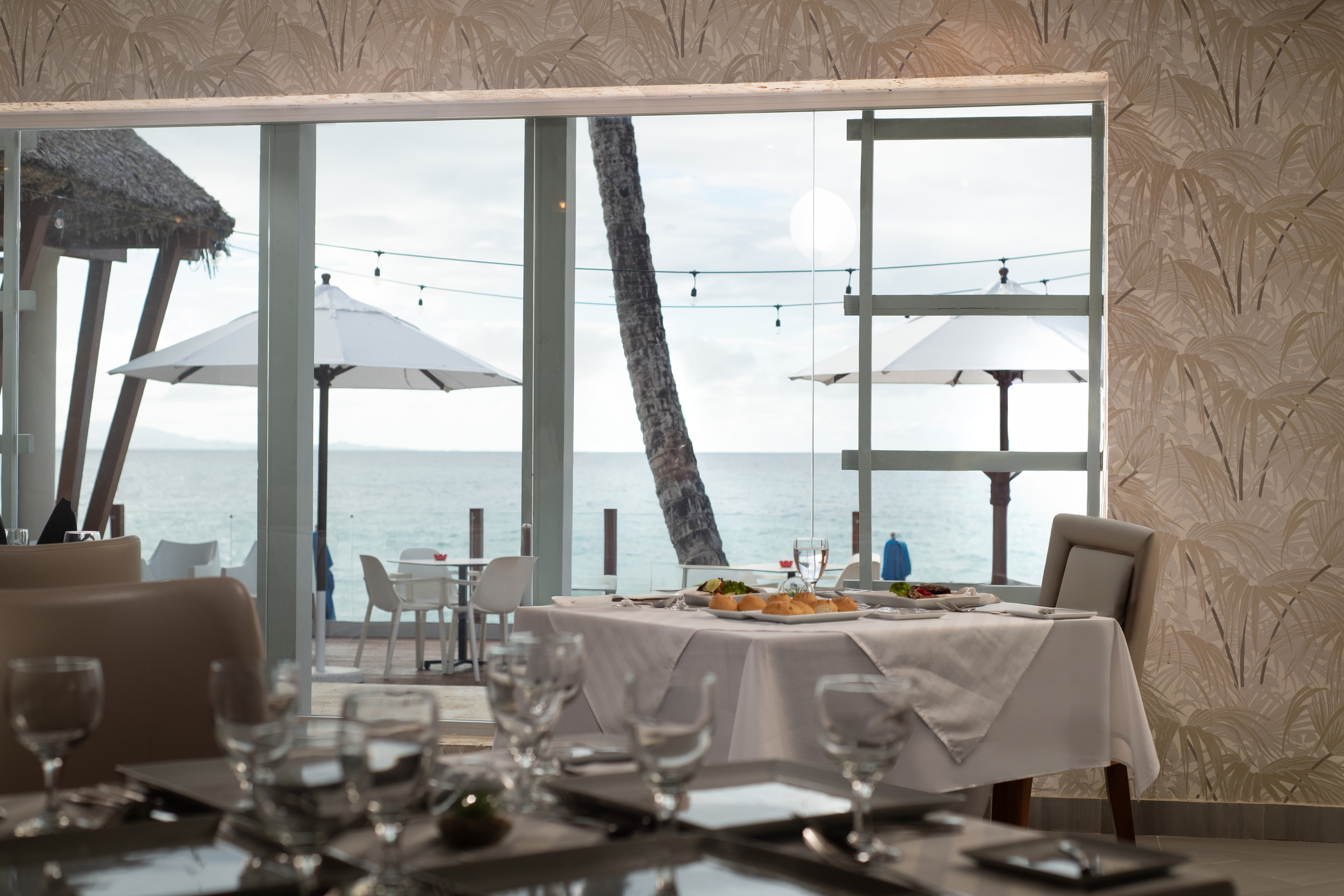 Select Sosua Adults Only, Trademark by Wyndham All Inclusive restaurant in Sosua, Other than US/Canada