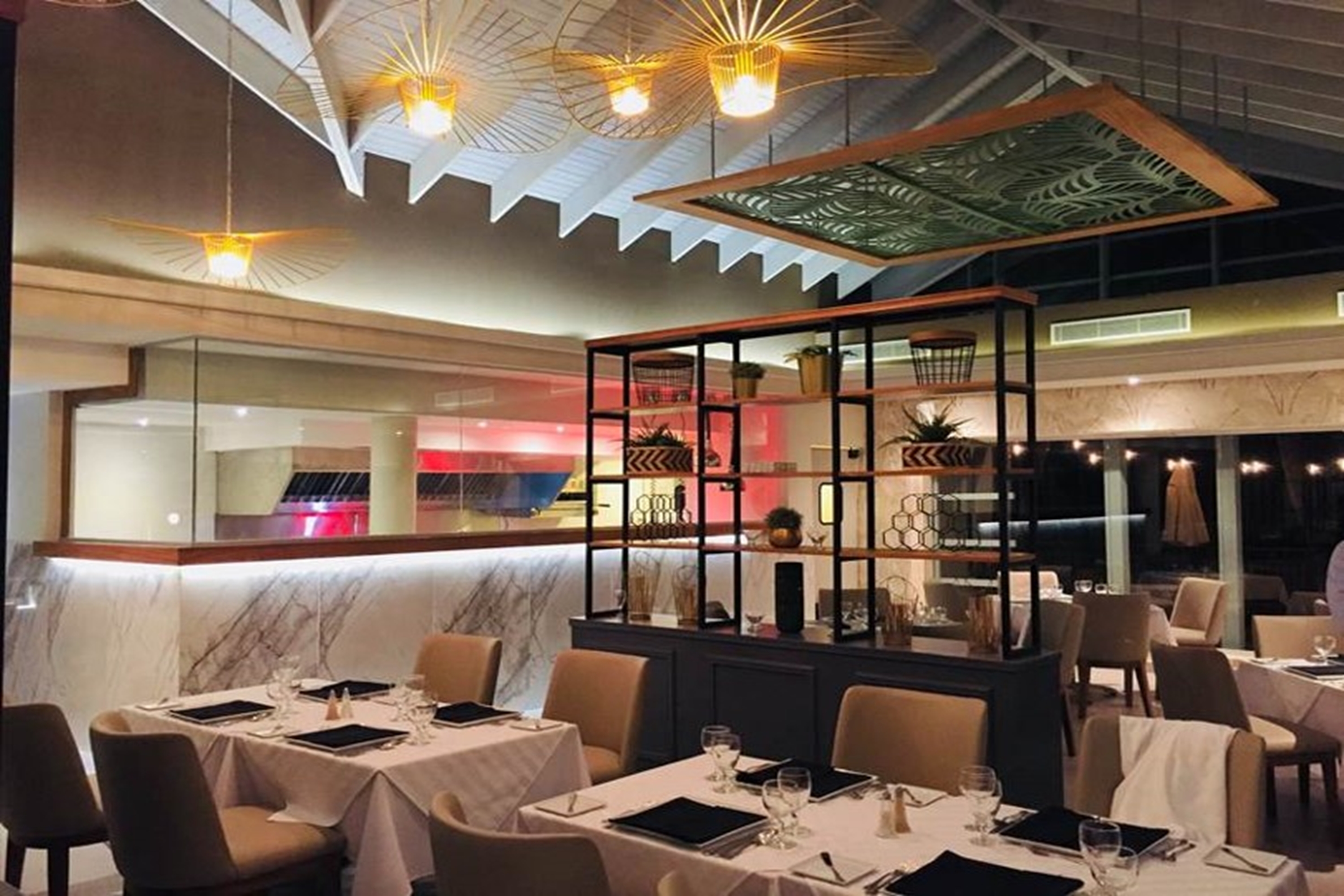 Select Sosua Adults Only, Trademark by Wyndham All Inclusive restaurant in Sosua, Other than US/Canada