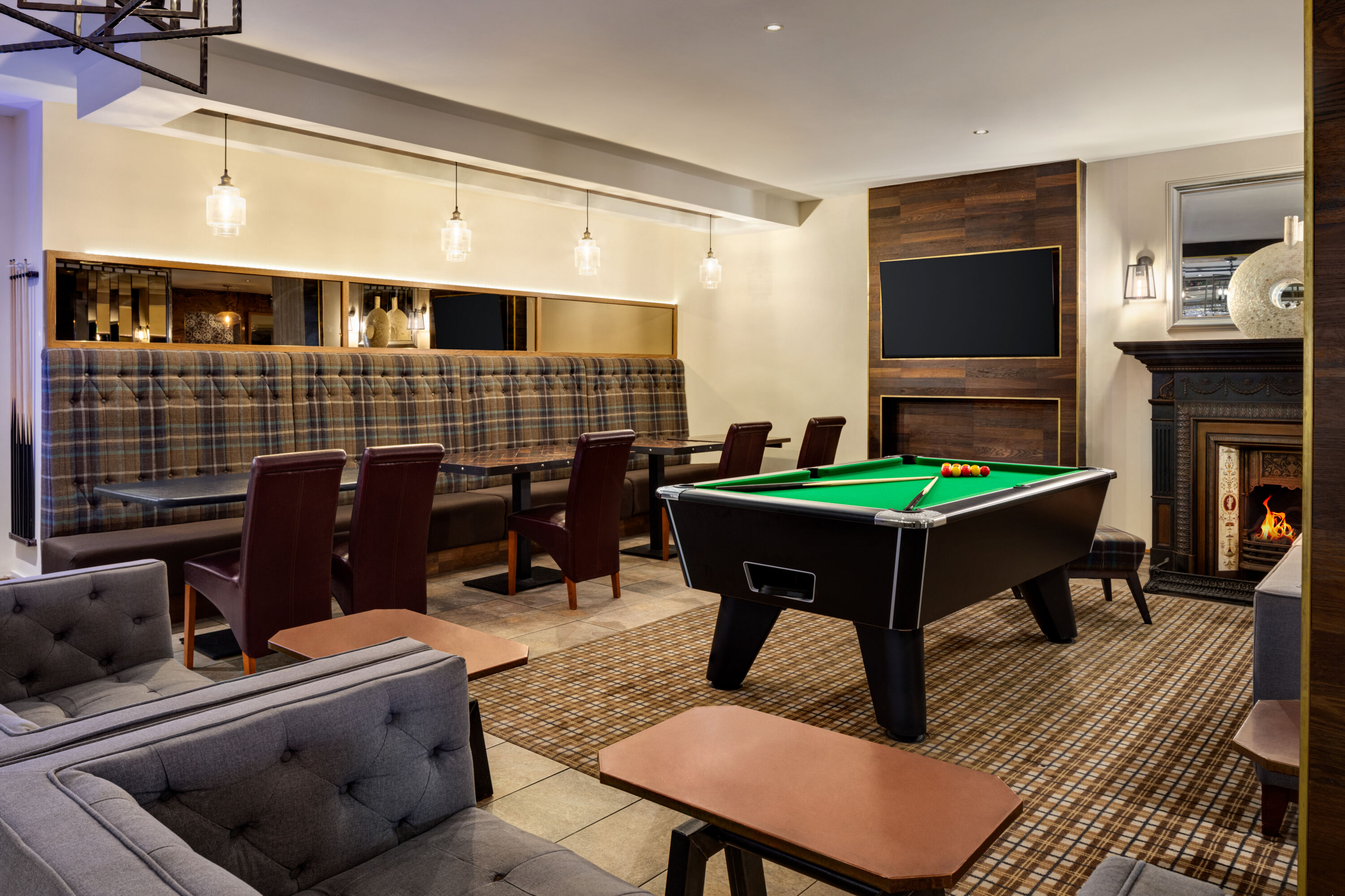 Lobby bar at Heritage Park Pontypridd, Trademark Collection by Wyndham in Pontypridd, Other than US/Canada