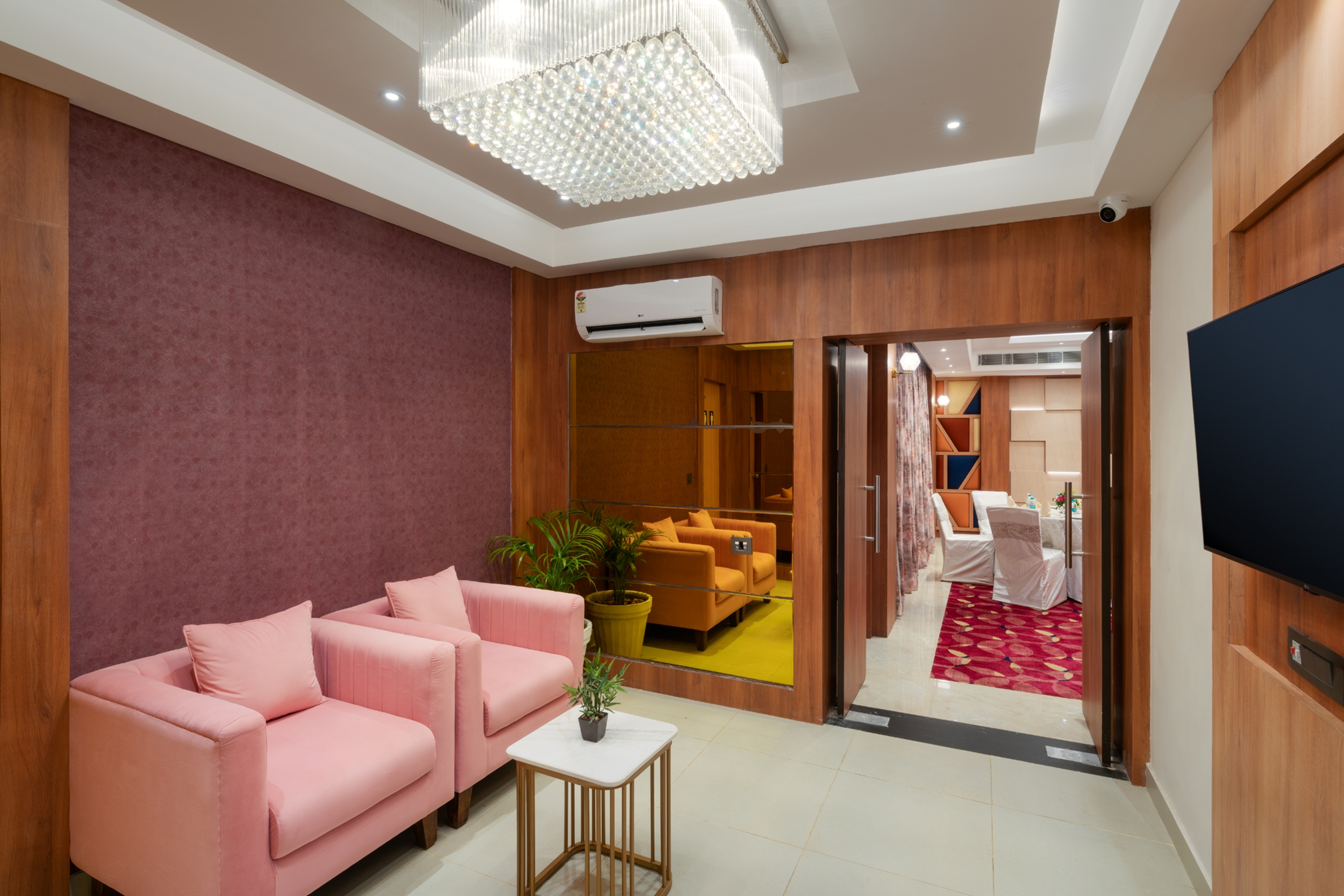 Cozzet Victoria Bhubaneswar Trademark by Wyndham indoor banquet in Bhubaneswar, Other than US/Canada