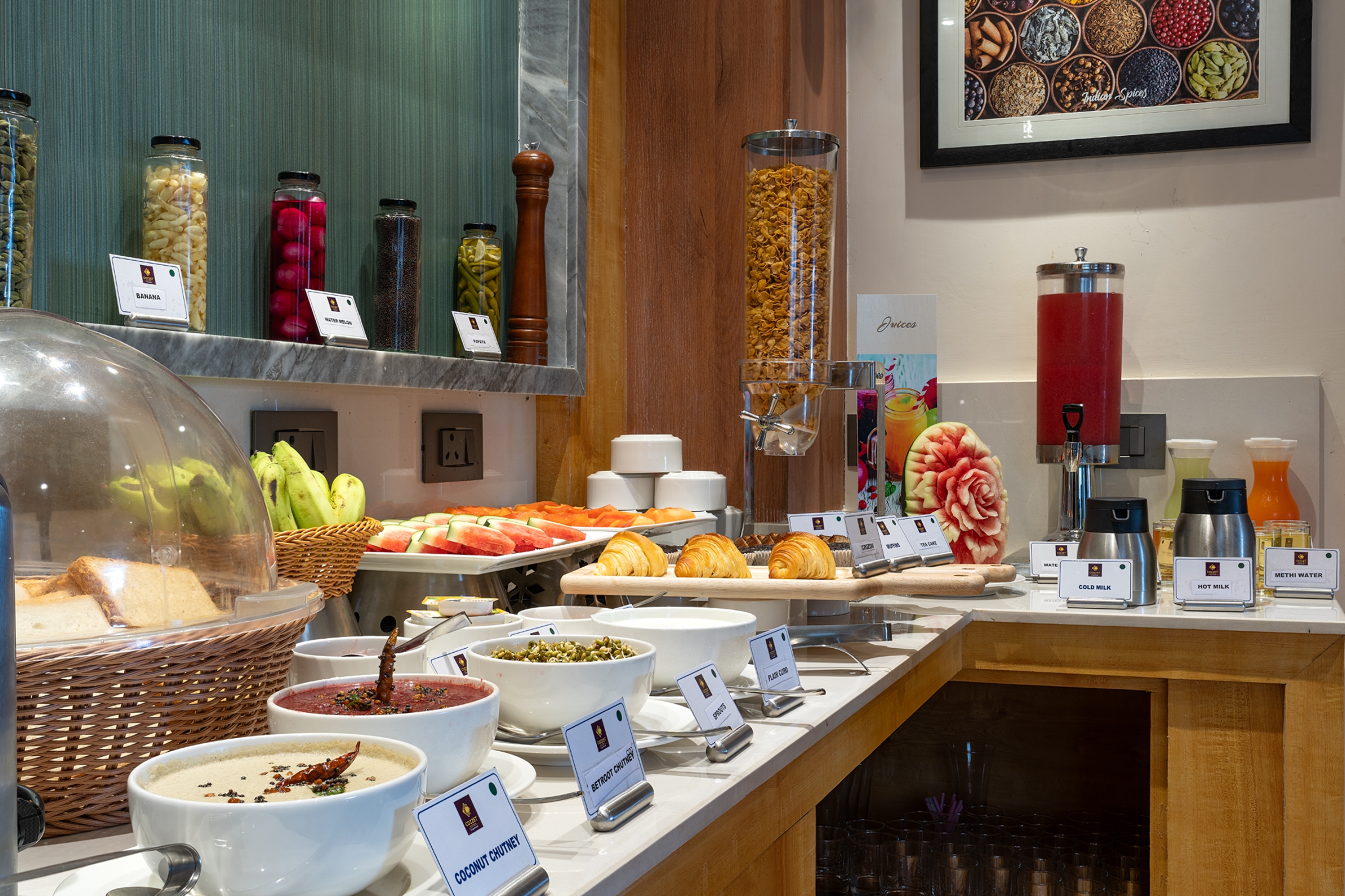 Cozzet Victoria Bhubaneswar Trademark by Wyndham restaurant breakfast area with seating in Bhubaneswar, Other than US/Canada